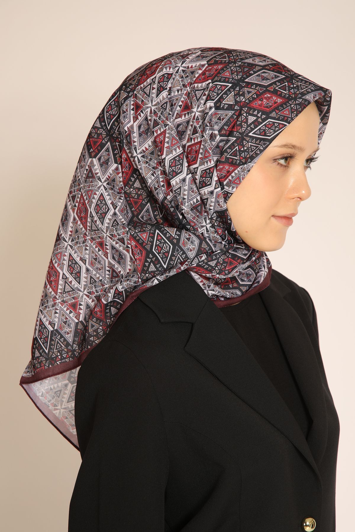 BERCHEM SCARF-Akel Ethnic Patterned Scarf – Modern and Colorful Combinations Indispensable 1