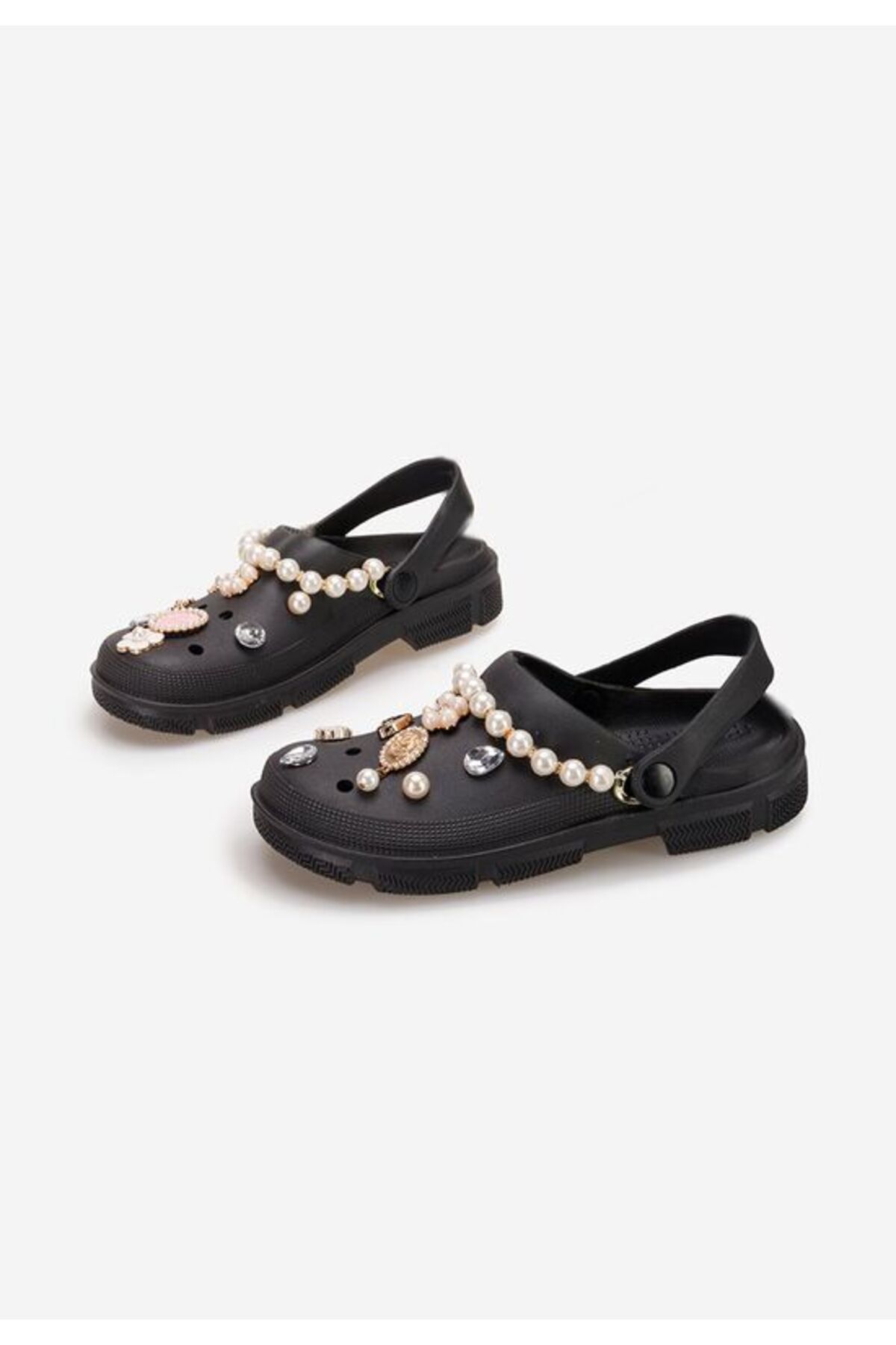 B T Shoes-Sandale negre pentru femei de la Castile 4
