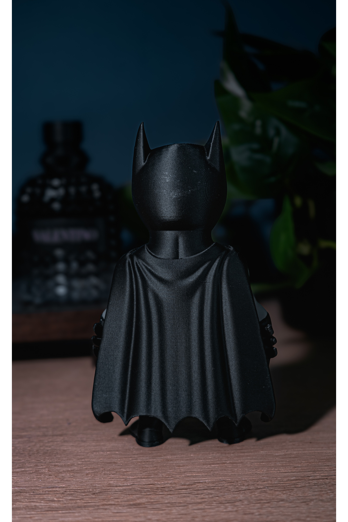 Batman Figürü – 3D Baskı Masa Dekoru (15 cm)