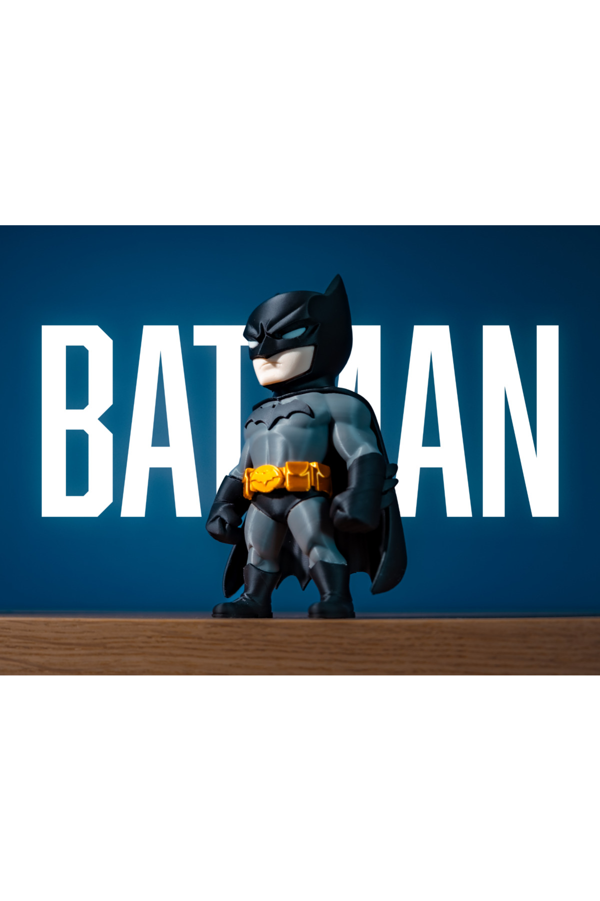 Batman Figürü – 3D Baskı Masa Dekoru (15 cm)