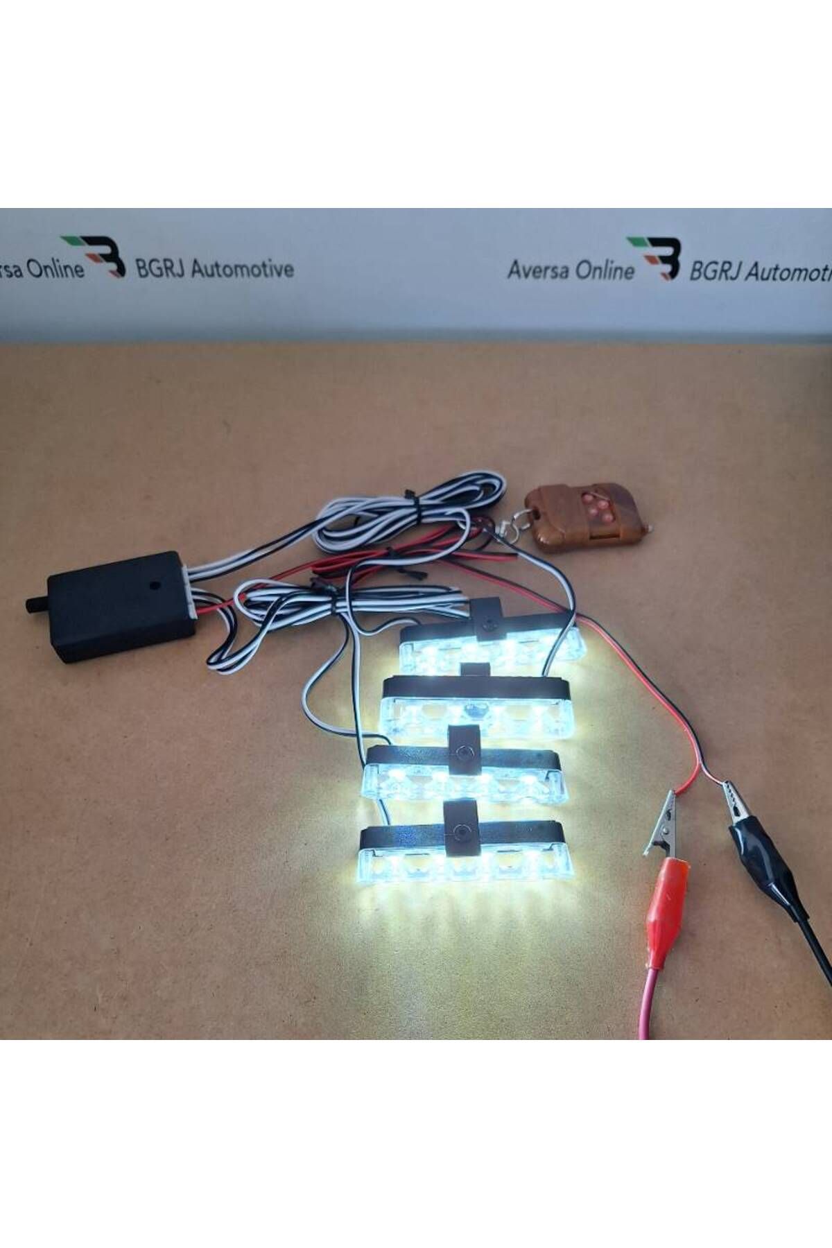 BGRJ Automotive-Set of 4 white strobe lights for grille, remote control, 7 functions, 12V 3