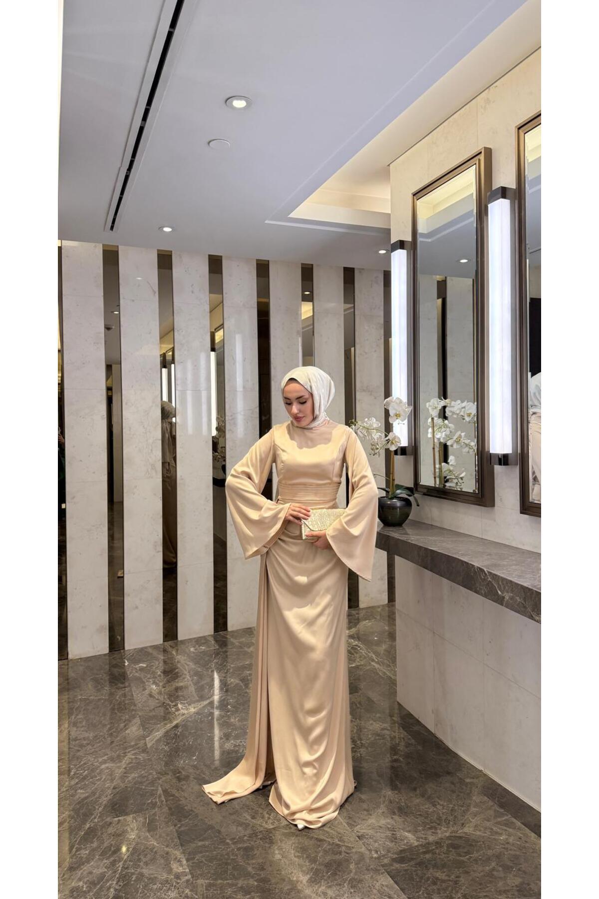 moda zeynaa KUYRUK DETAYLI ZEYNAA TESETTÜR ABİİYE