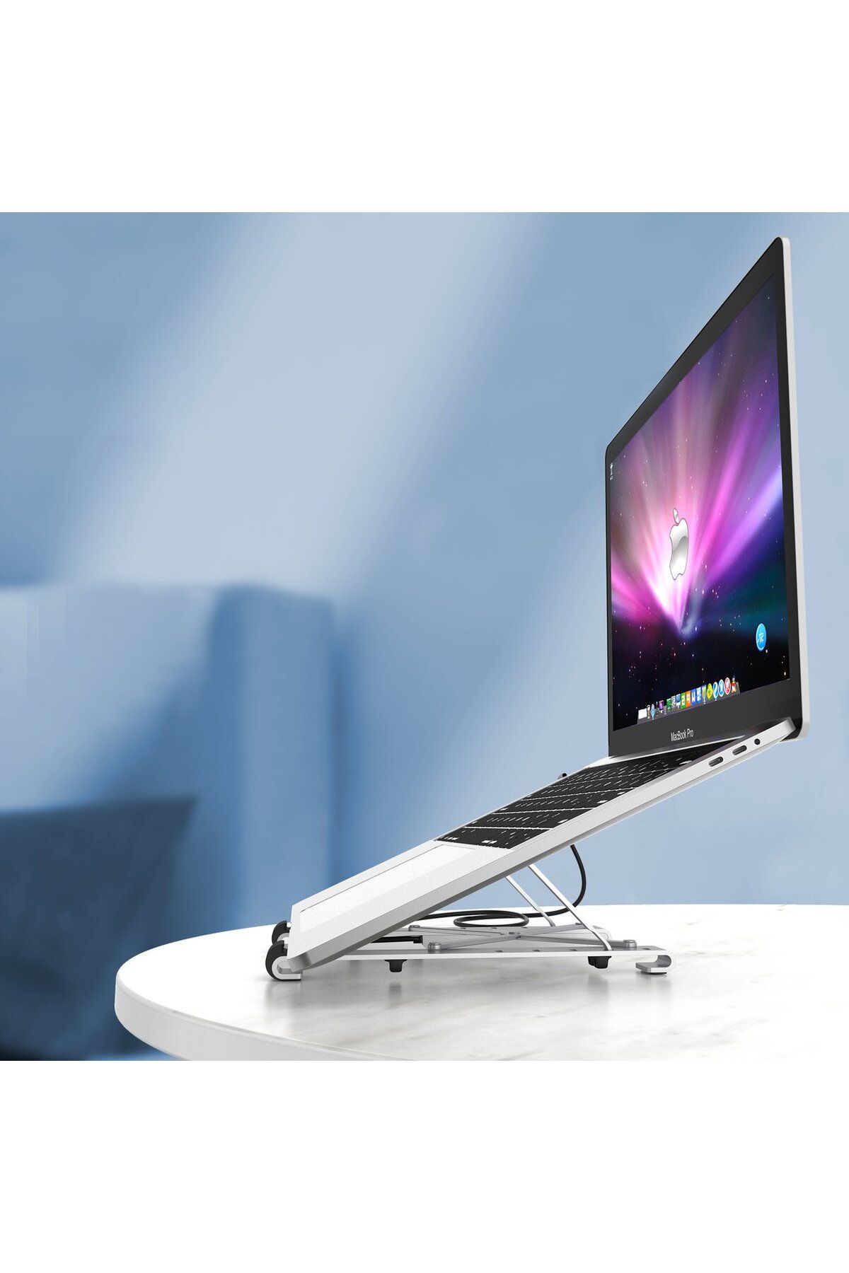 CHOETECH-Podstawka stacja do laptopa PD USB-C HDMI 2xUSB-A 1xUSB-C 1xSD 1xTF czarny 9
