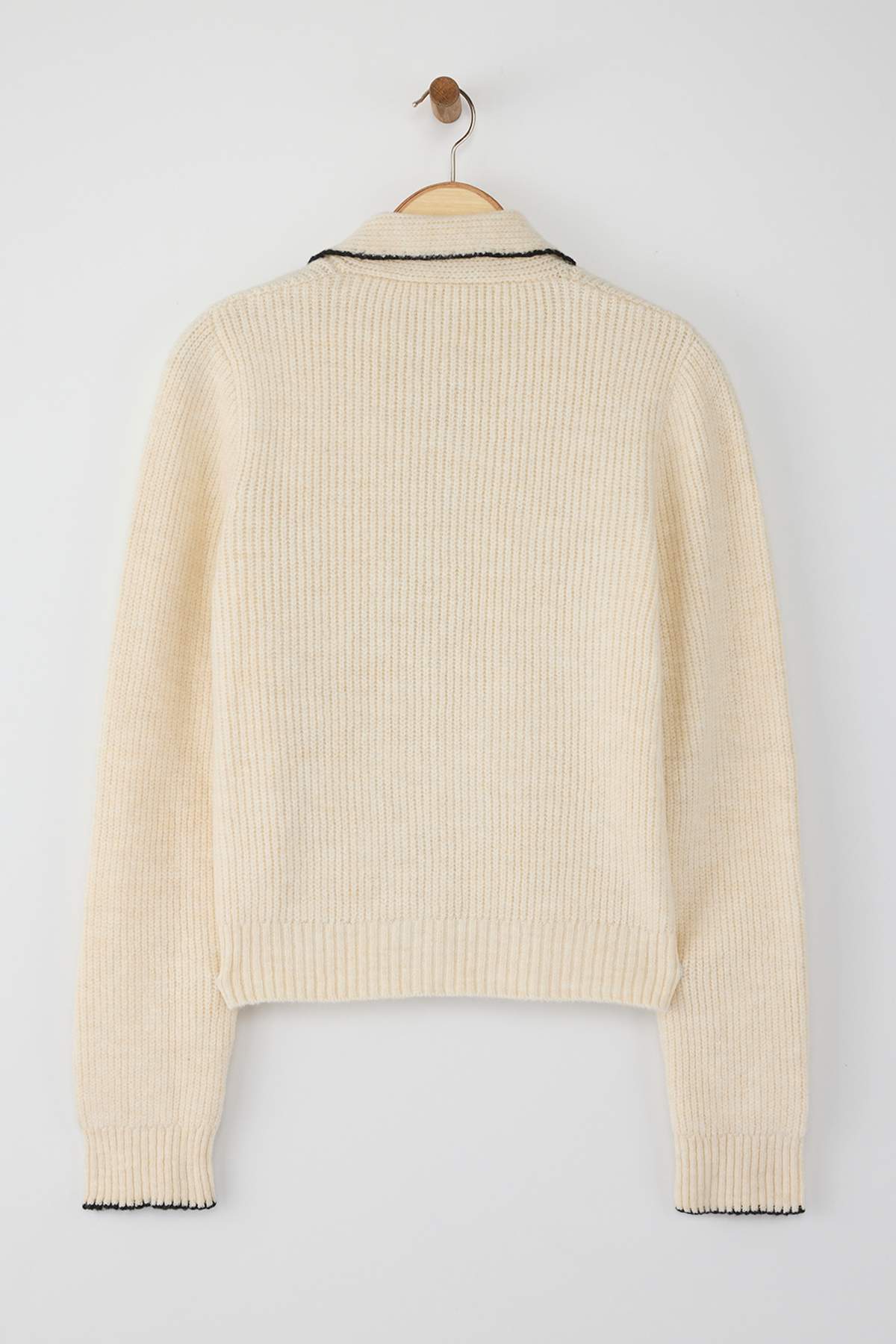 Trendyolmilla  Taş Şal Yaka Detaylı Renk Bloklu Triko Kazak TWOAW26KZ00244 - Görsel 7