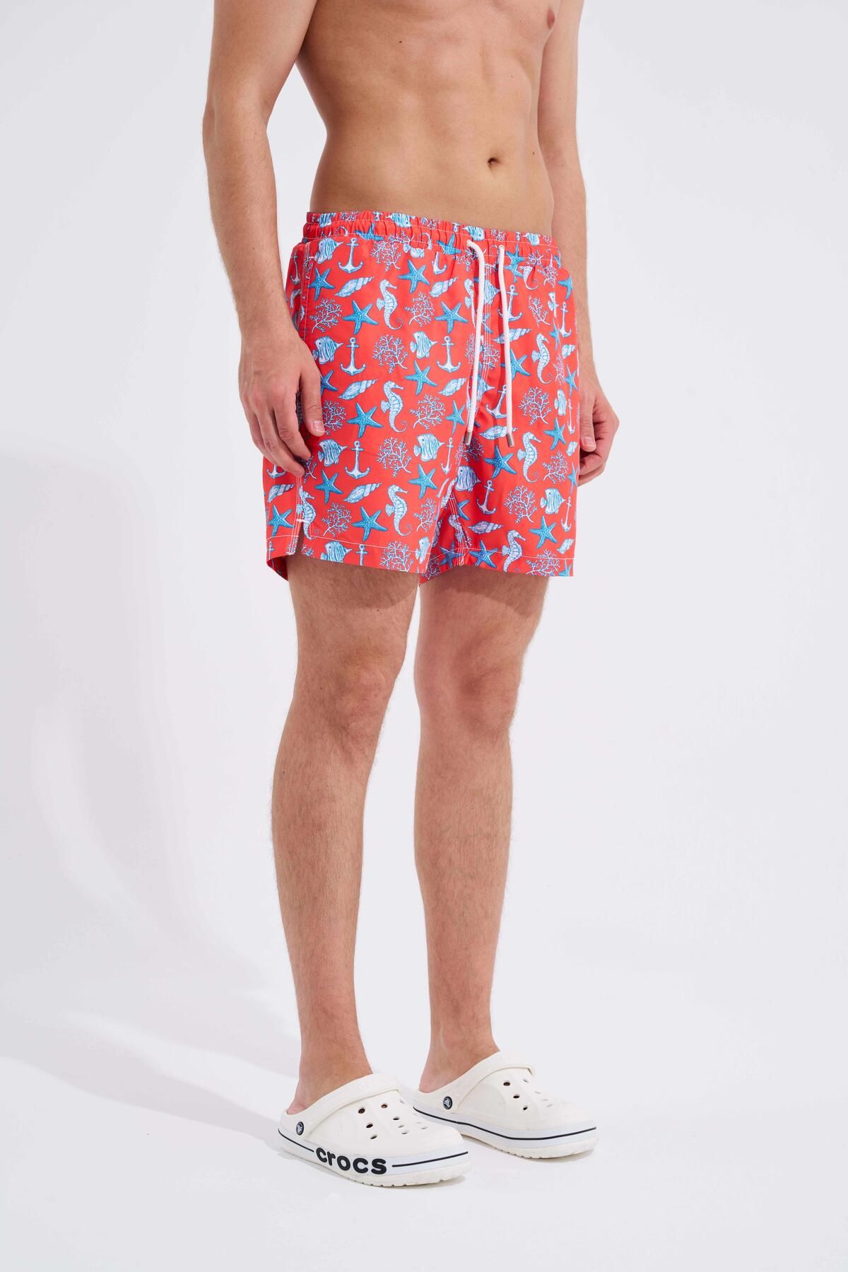 Machinist-Men's Printed Red Crautures Sea Shorts 3