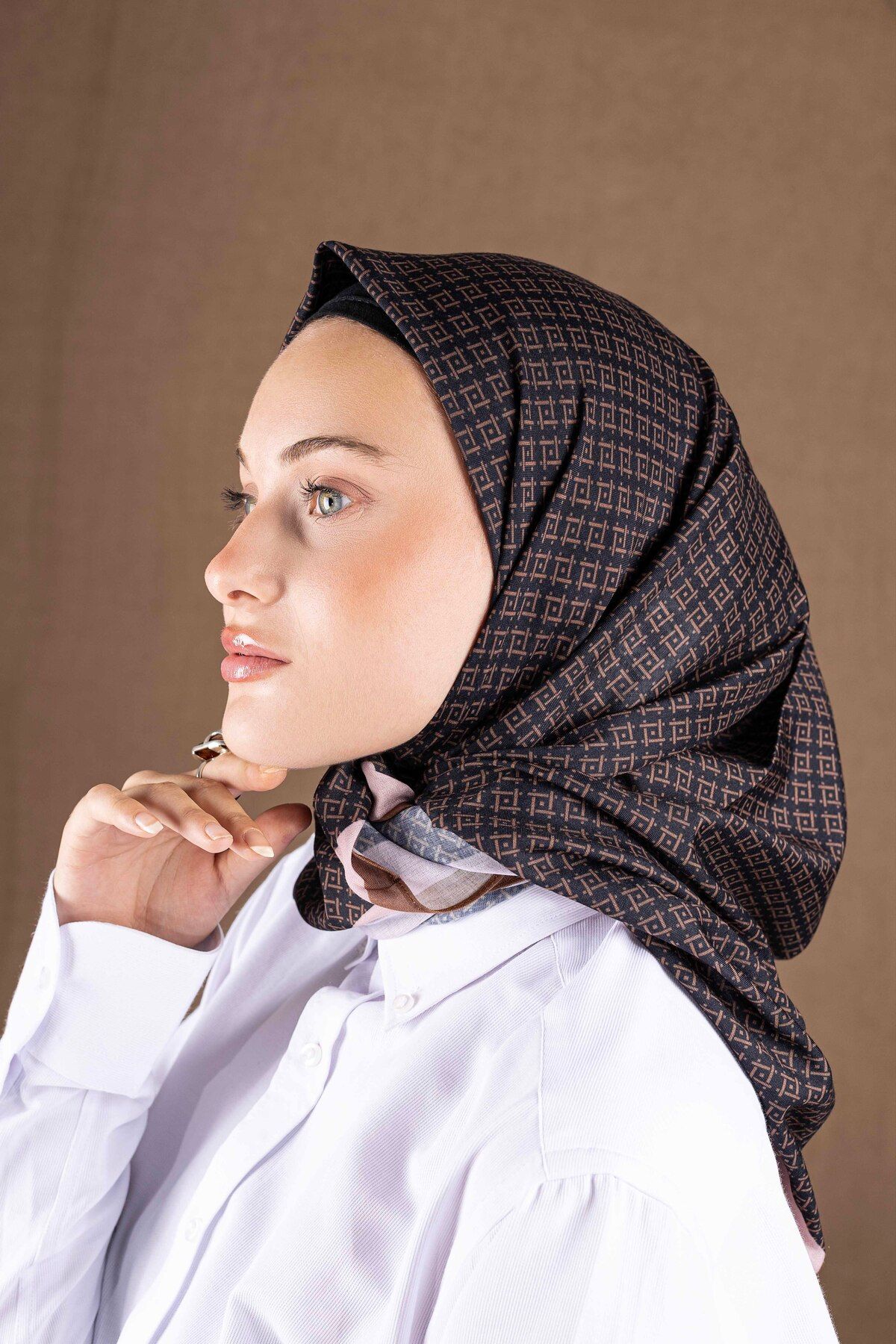Akel-Patterned Soft Scarf Collection Pattern-1 3