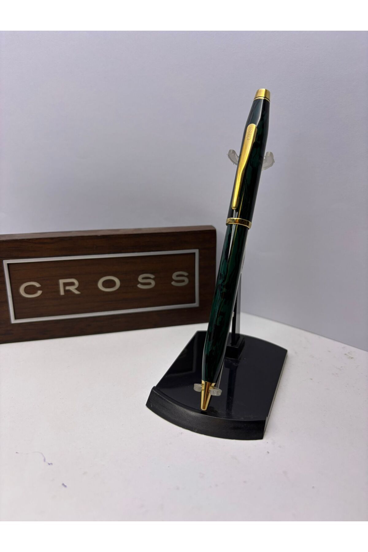 Cross-Grenada 412-3 Wg Resinized Green Thick Permanent 3