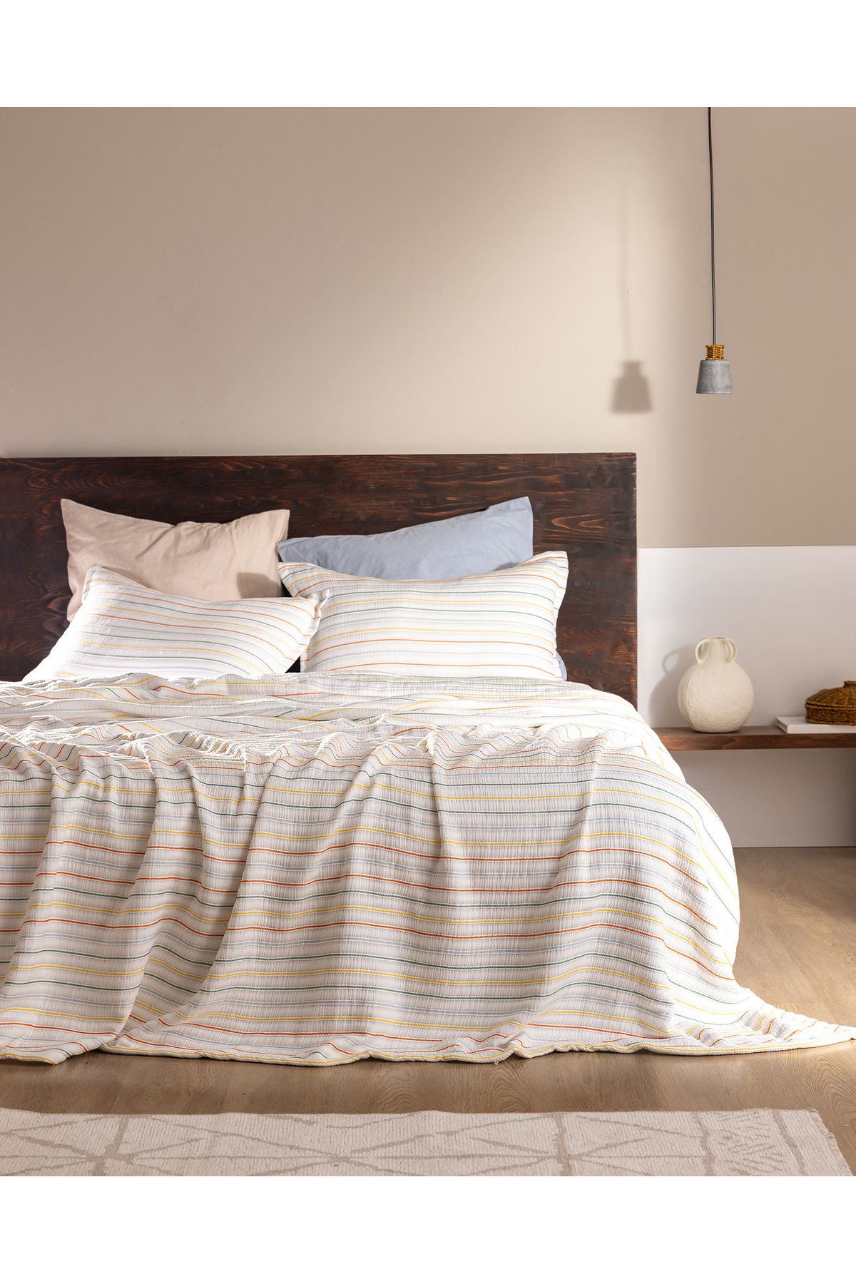 Madame Coco-Josselin Double Cotton Bedspread - Colorful 1