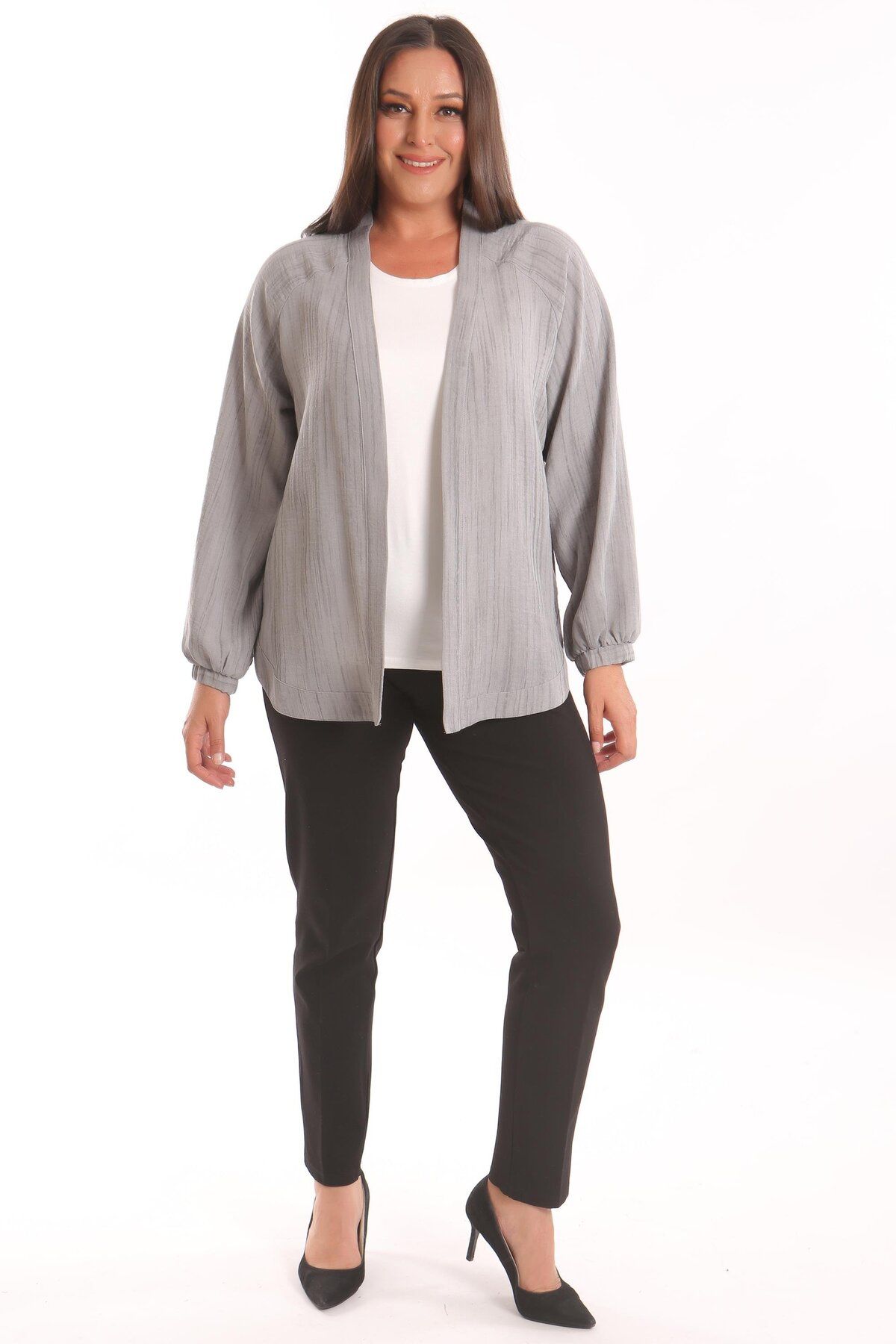Metpoint-Trend42Plus Large Size Fabric Striped Oversize Gray Jacket with Elastic Sleeves 1