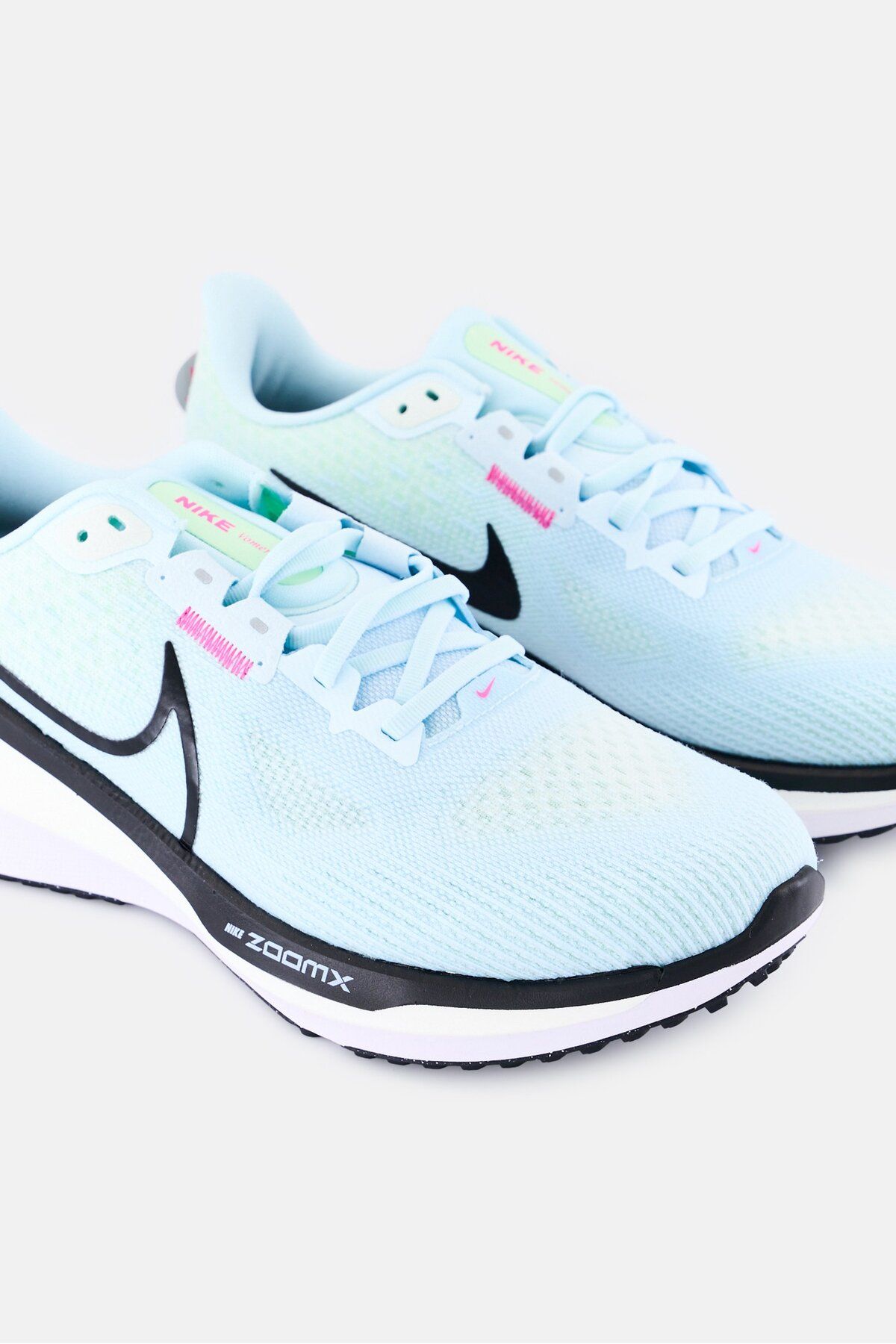 Nike-Women Vomero 17 Lace Up Running Shoes, Light Blue 3