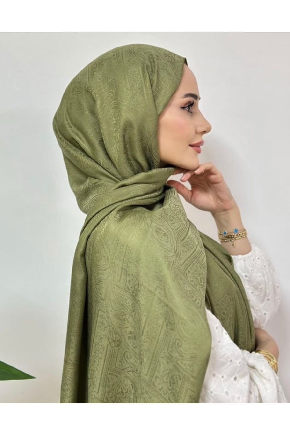 Misa-Mankaure Pattern Shawl 3