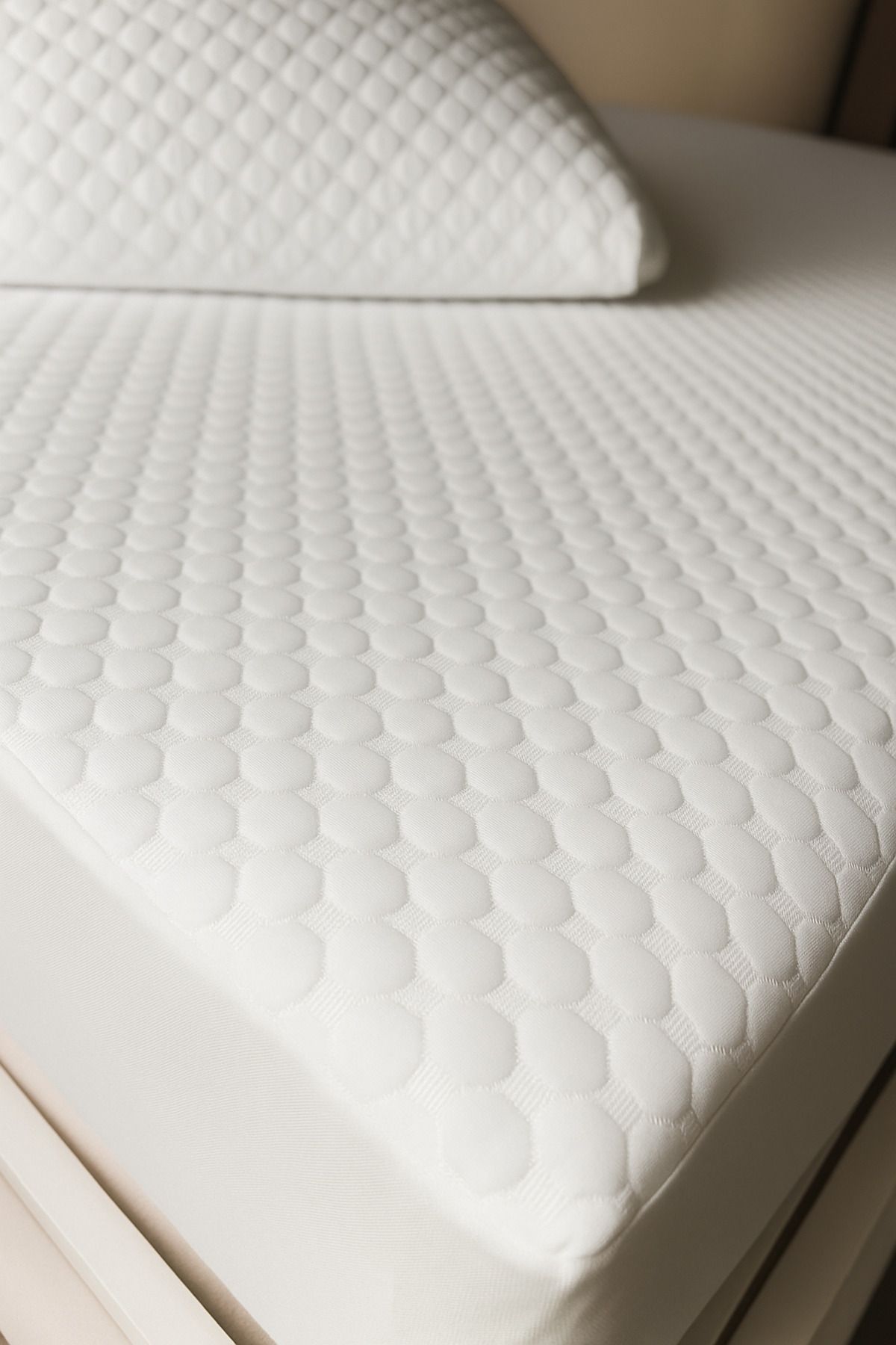 Hig Store-Quilted Pattern (Self-Filling) Full Edge Fitted Liquid Proof Mattress Pad Single-Dual-Double Size 2