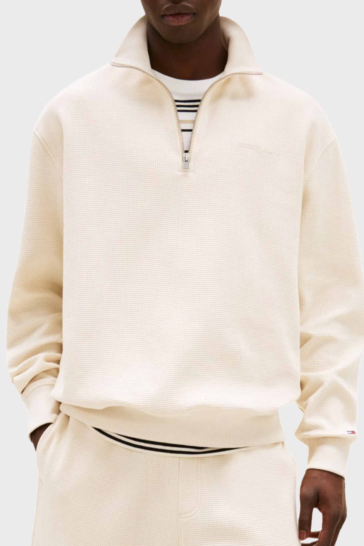 تامی جینز یقه یقه نیم زیپ معمولی فیت پنبه ای آرم Sweat SWEAT مردانه DM0DM21880 ACH تامی جینز یقه یقه نیم زیپ معمولی فیت پنبه ای آرم Sweat SWEAT مردانه DM0DM21880 ACH