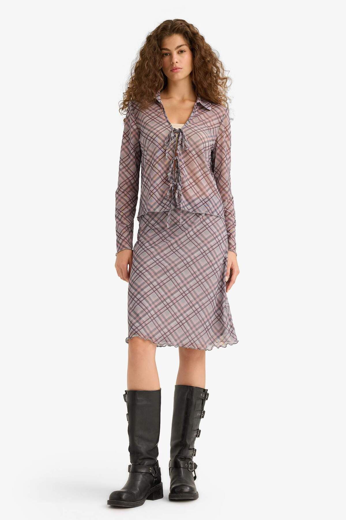 DeFacto-A Form Checked Regular Waist Tulle Midi Skirt F7790Ax25Au 2