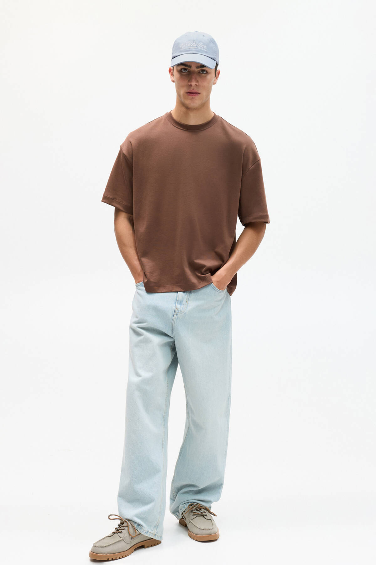 پول اند بیر کفش‌های ملوانی طرح بوم