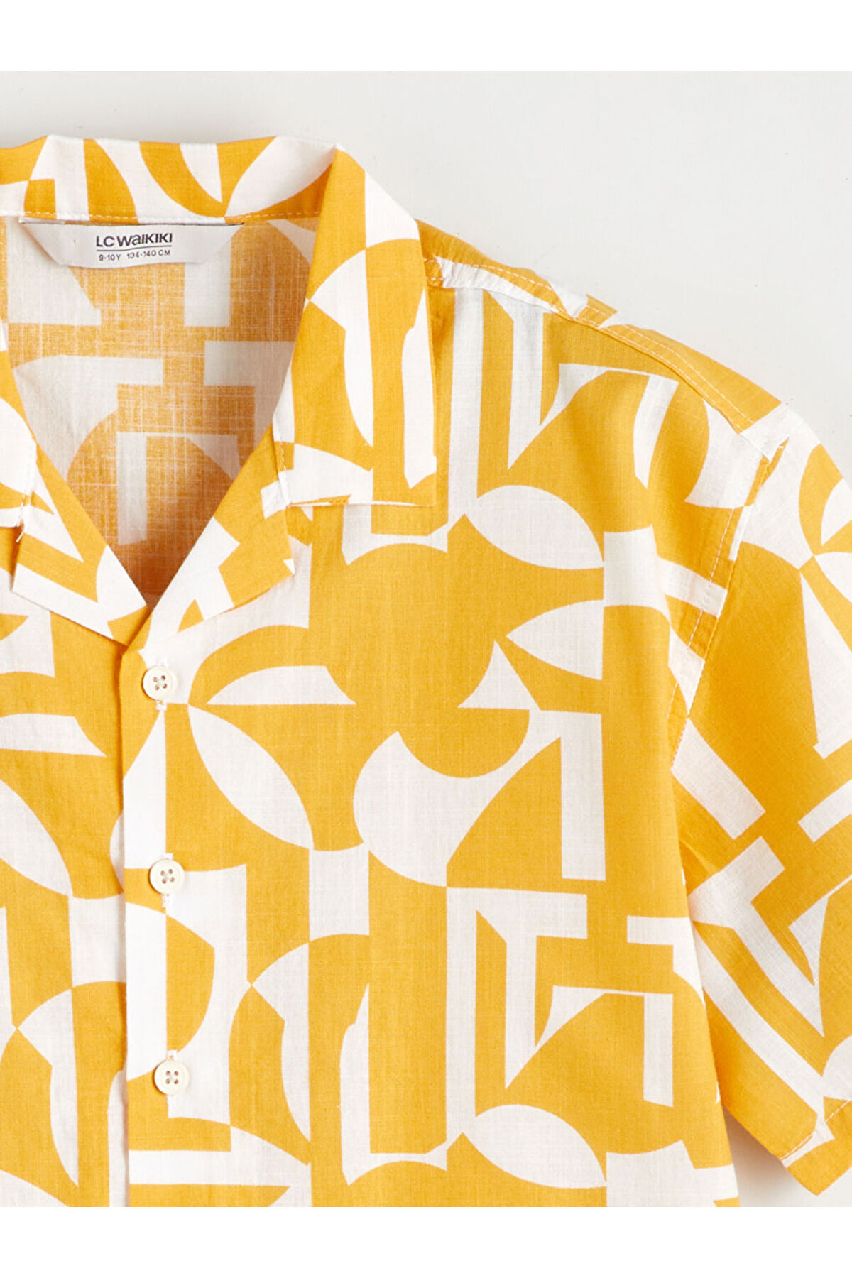 LC Waikiki Desenli Kısa Kollu Erkek Çocuk Gömlek fotoğrafı 4 (önizleme)