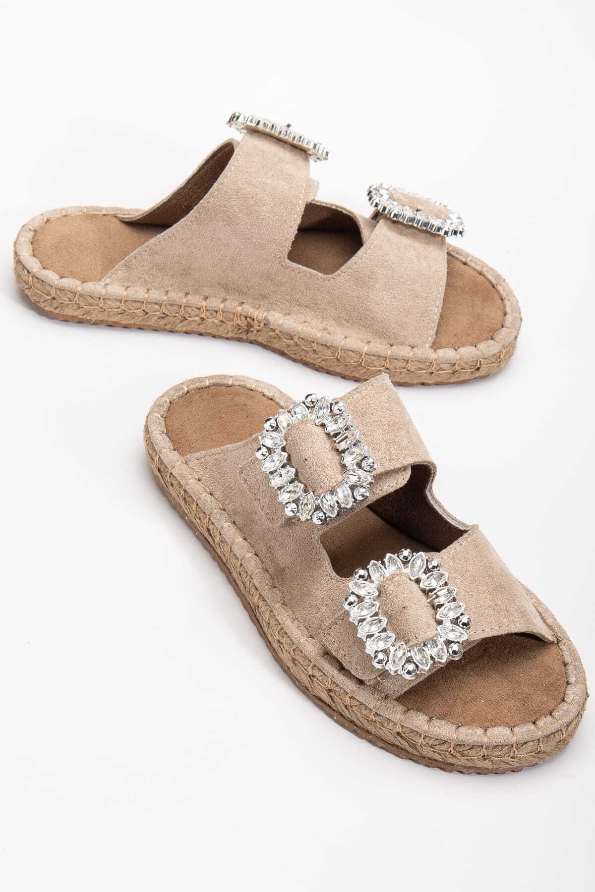 ACMZ SHOES-نعال صيفية بتفاصيل حجرية 3