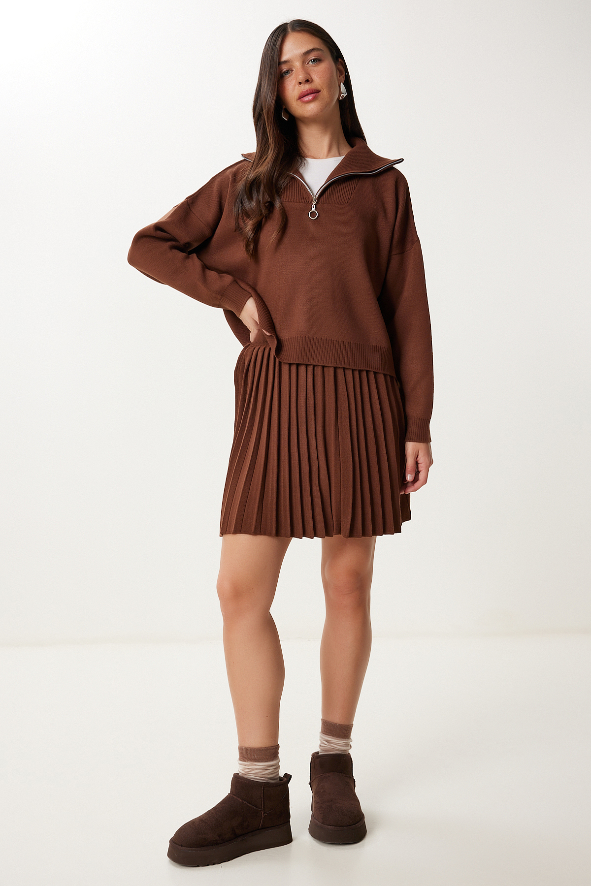 Happiness İstanbul Kadın Kahverengi Triko Kazak Etek Takım PF00113