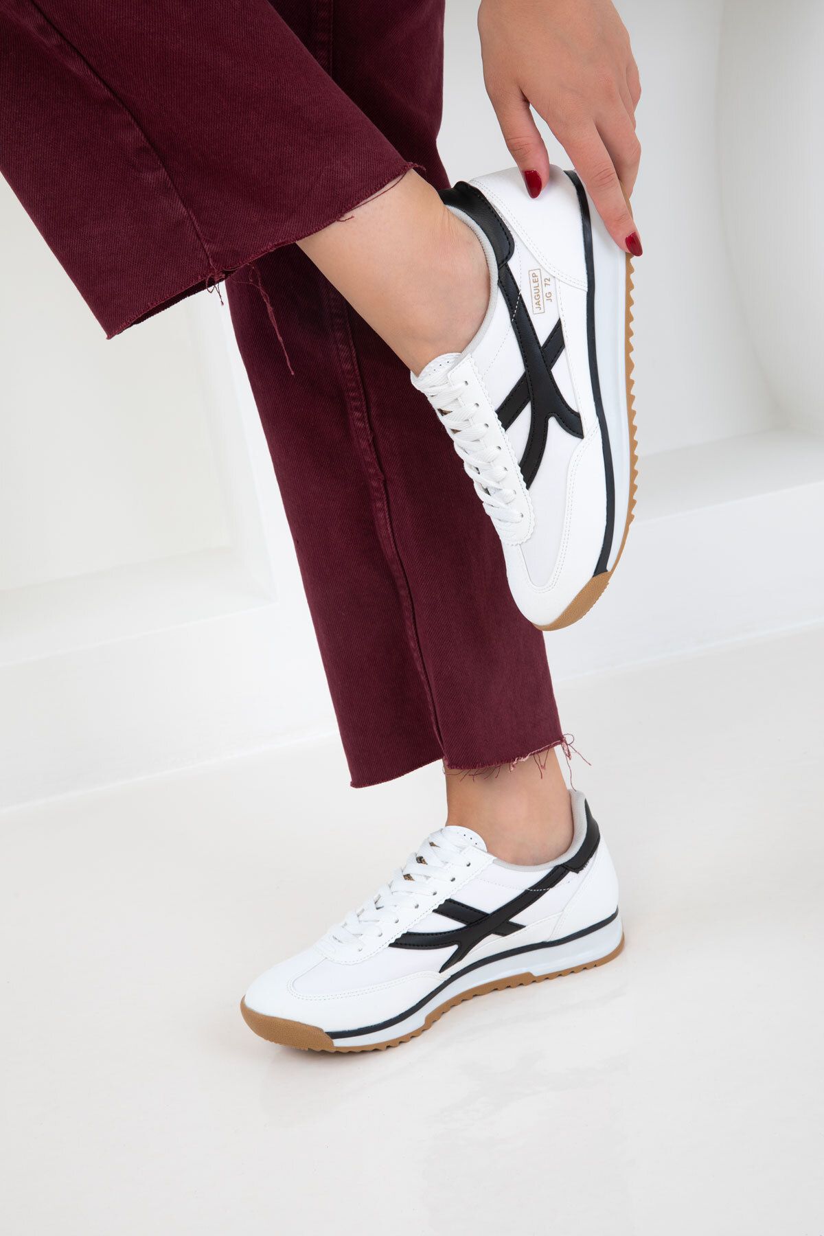 SOHO-White-Black Women's Sneaker 20761 4