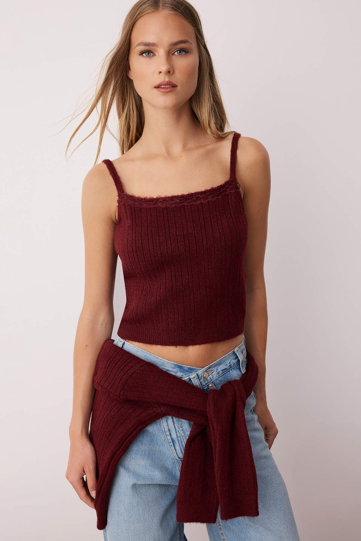 Trendyolmilla  Bordo Kare Yaka Dantel Garnili Triko Hırka-Bluz Yumuşak Dokulu Triko Takım TWOAW26HI00086 - Görsel 4