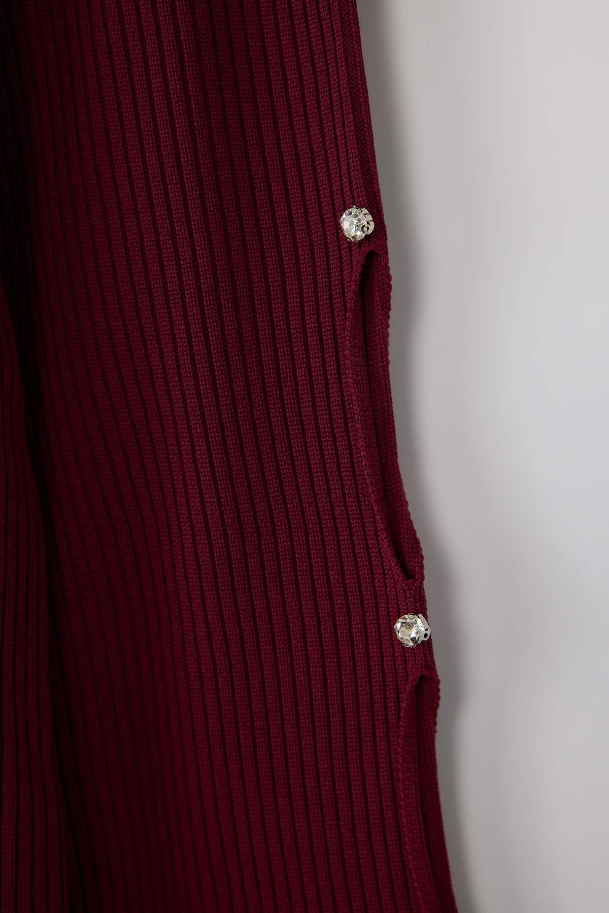 Trendyol Curve-Burgunderfarbener Rollkragenpullover, gerader Bodycone-Polyelite-Strick, große Bluse TBBAW24AF00021 6