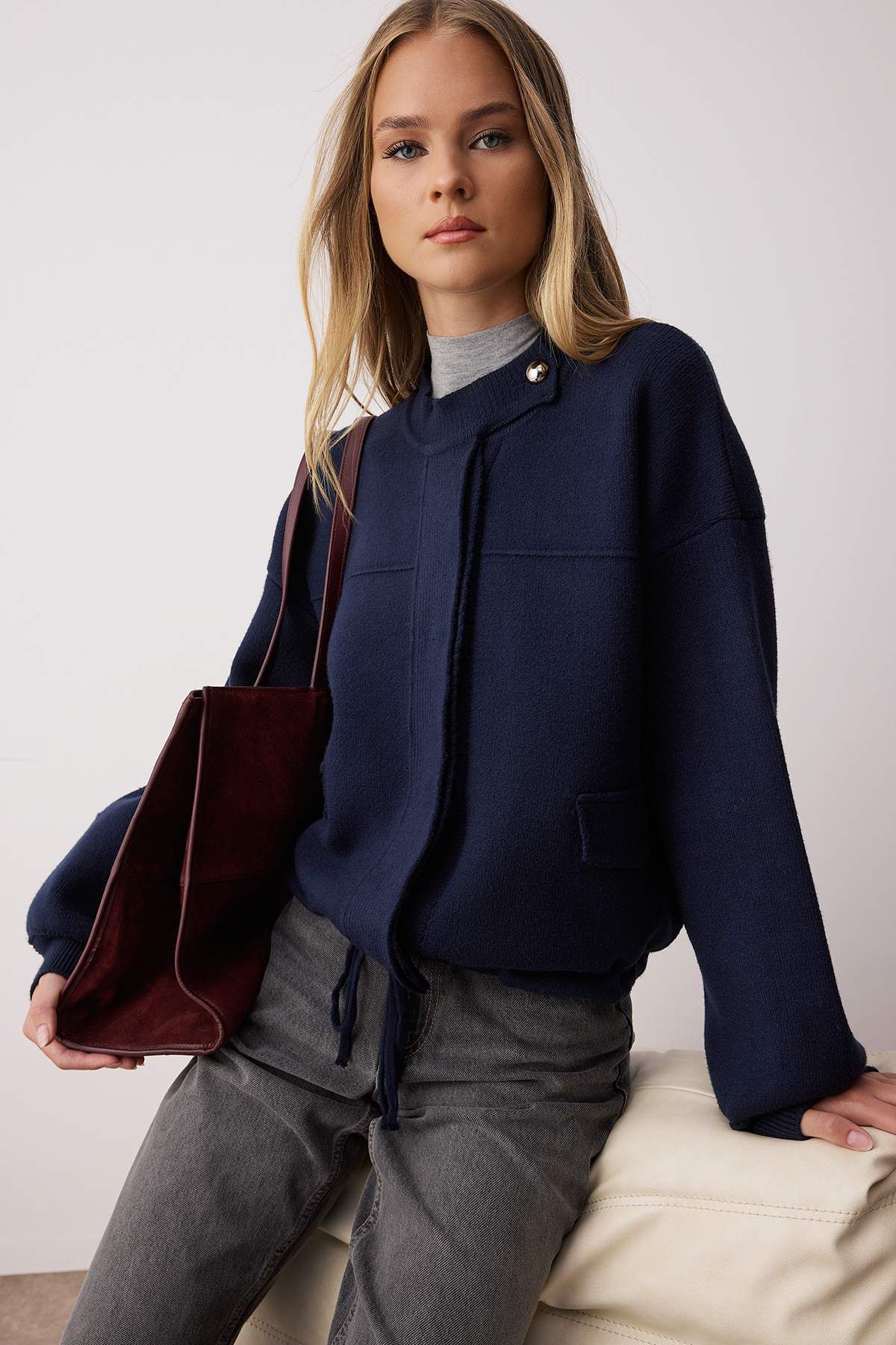 Trendyol Collection-Navy Blue Zippered Premium Yarn/Special Yarn Wide Fit Coat Look Knitwear Cardigan Twoaw26Hi00025 1