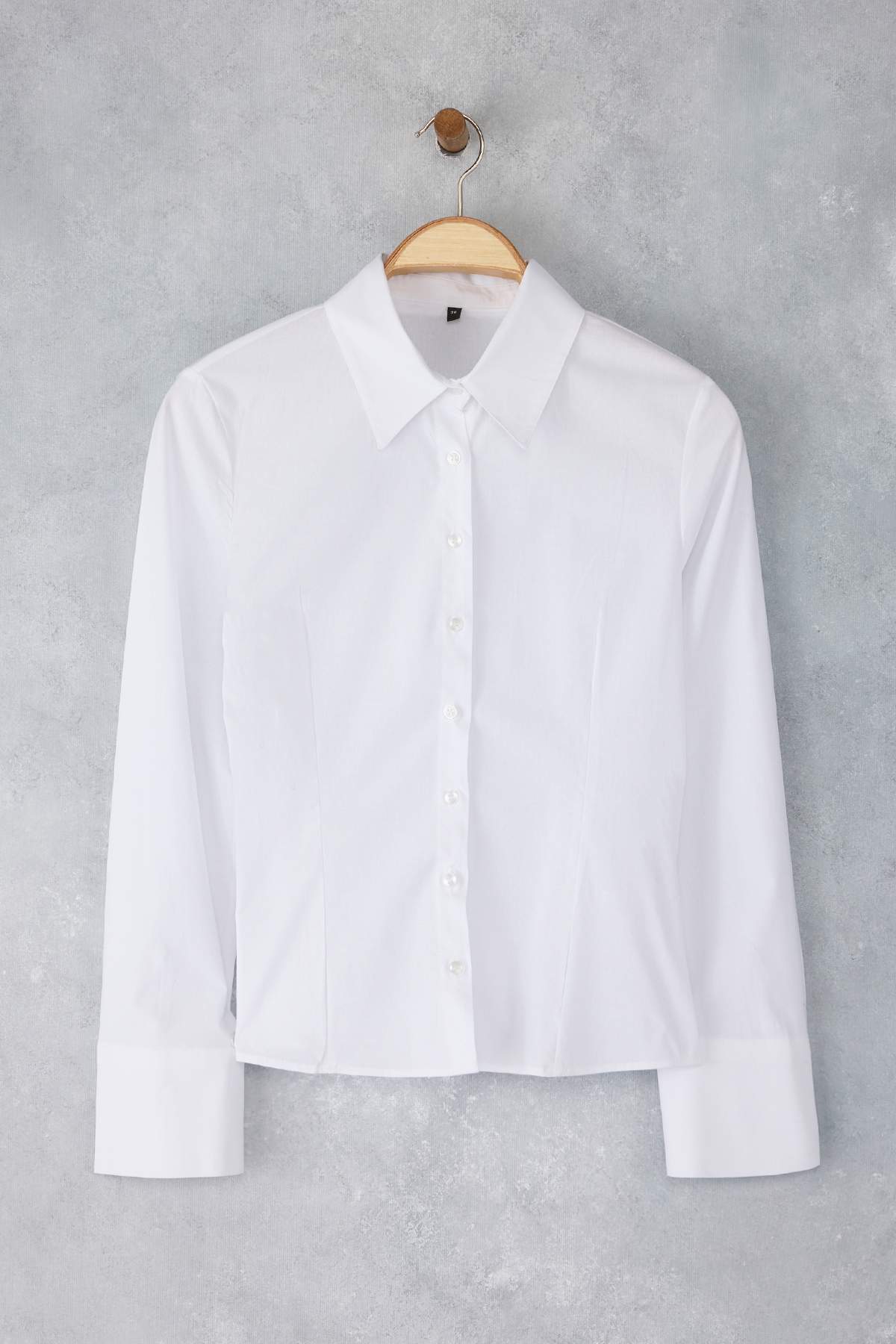 Trendyolmilla  Wardrobe Essentials Beyaz Hafif Bele Oturan Pamuklu Dokuma Gömlek TWOAW26GO00022 - Görsel 5