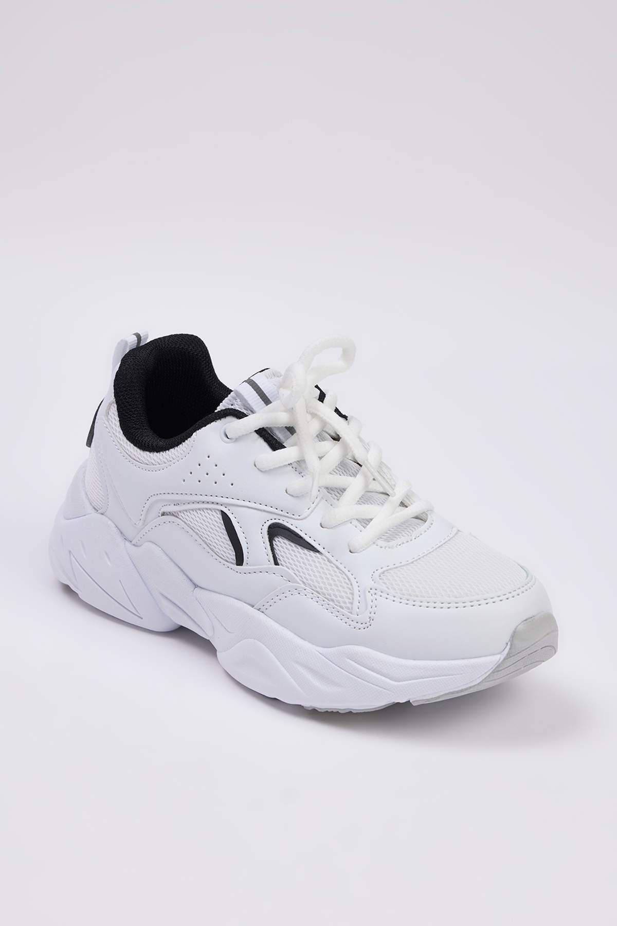 はるるん　AQ白302 Trendyolmilla Shoes Beyaz Kontrast Rahat Taban Chunky Kadın Spor
