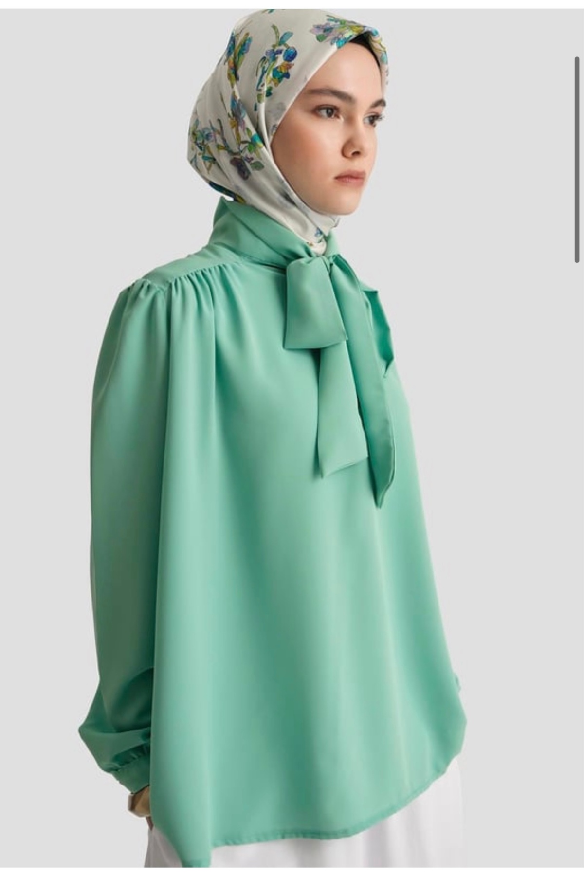 Kısa Armine Bluz Modelleri, Fiyatları - Trendyol