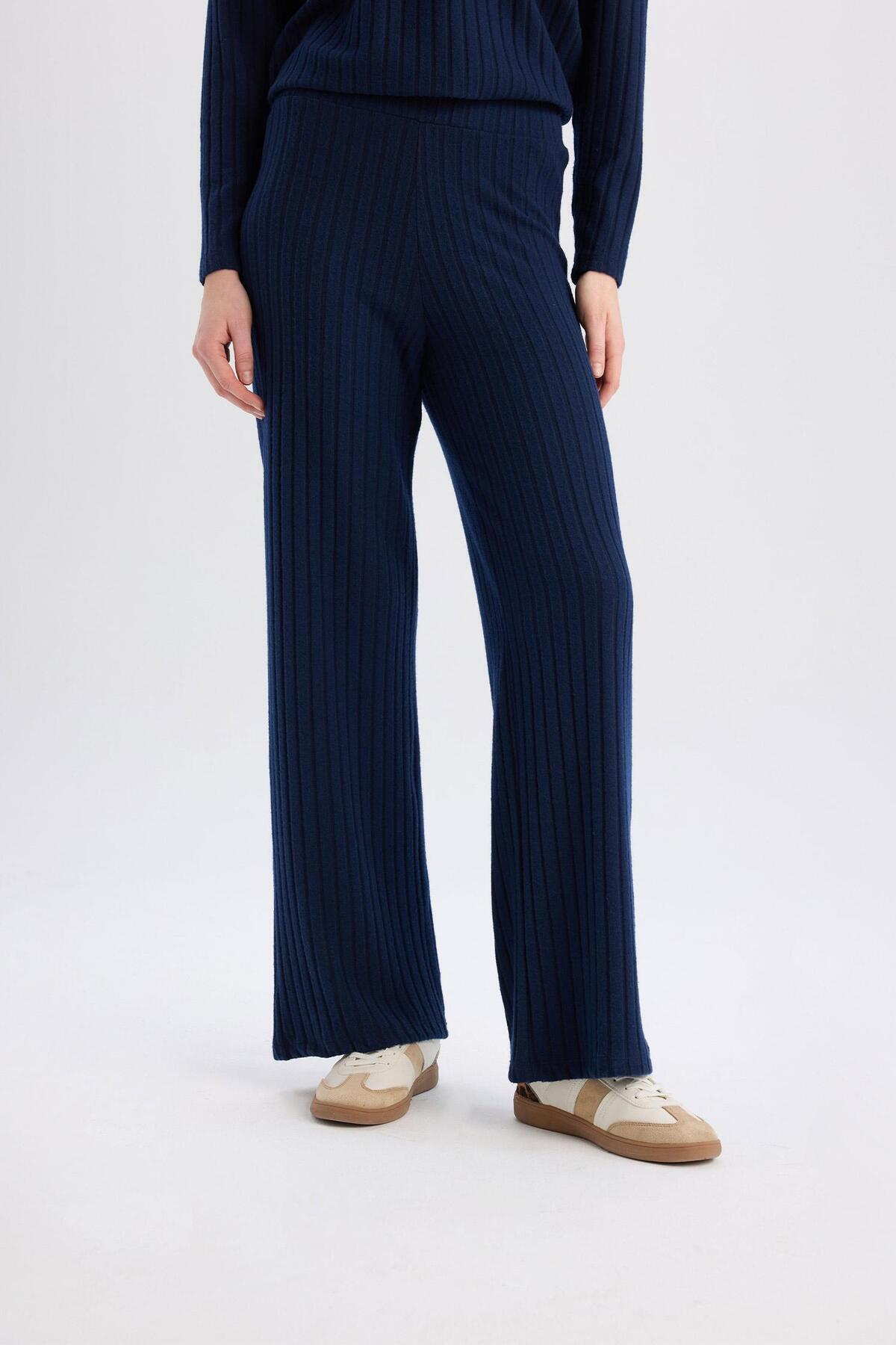 DeFacto-Regular Fit Corduroy Camisole Winter Pants Normal Waist B2405Ax25Sp 3