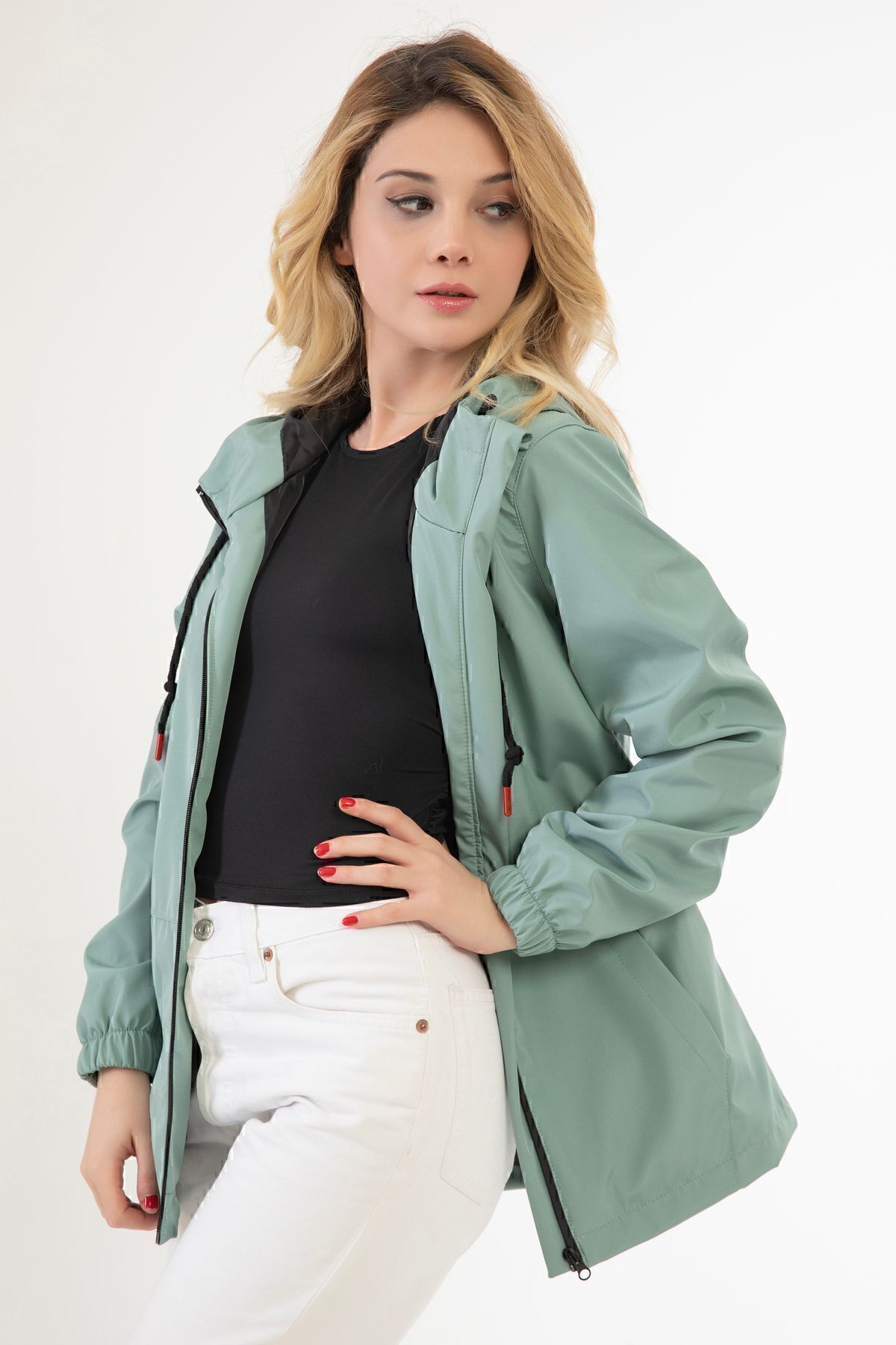 Royalside Spor Kadın Mint Yeşil Kapüşonlu Su Geçirmez ve Rüzgara Dayanıklı Astarlı Yağmurluk - Rüzgarlık