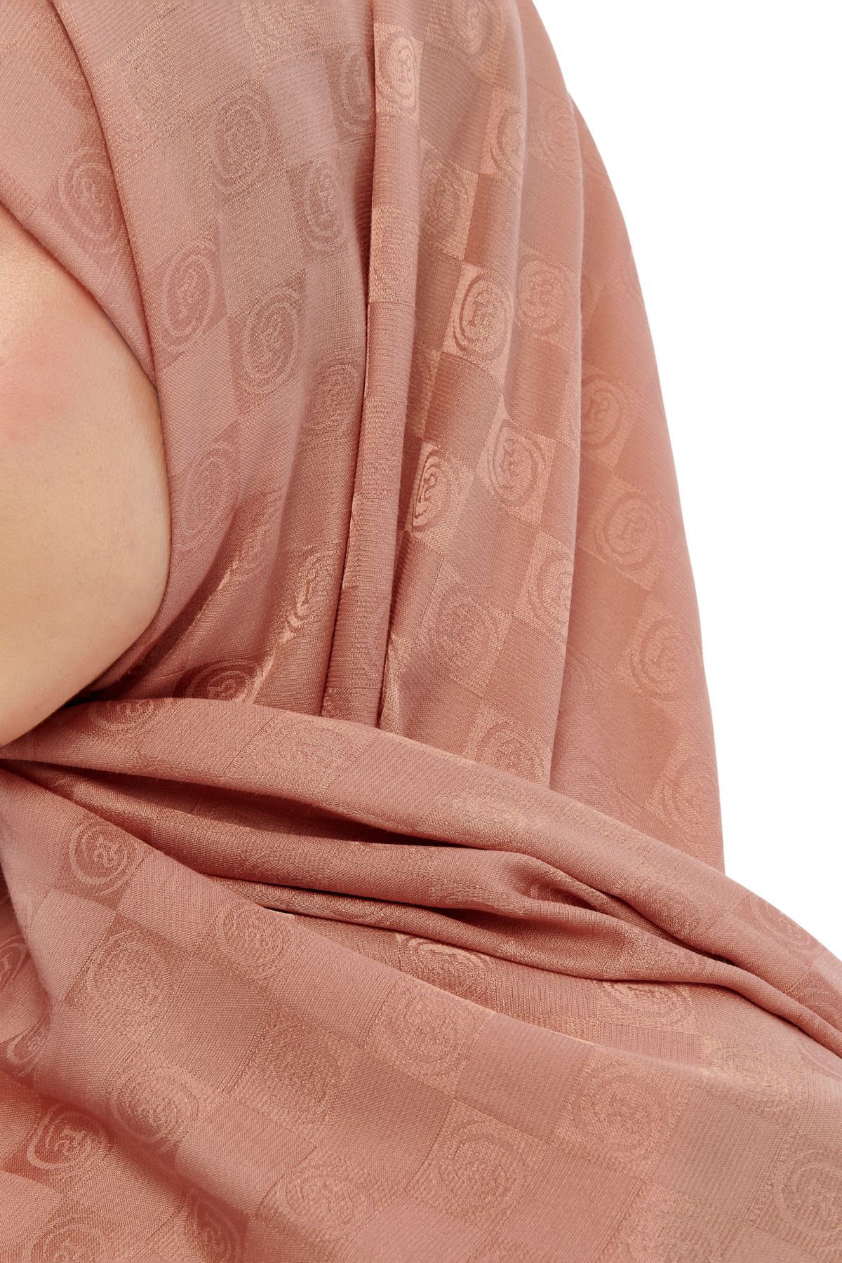 Altobeh-Monogram Checkerboard Pattern Shawl - Salmon 6