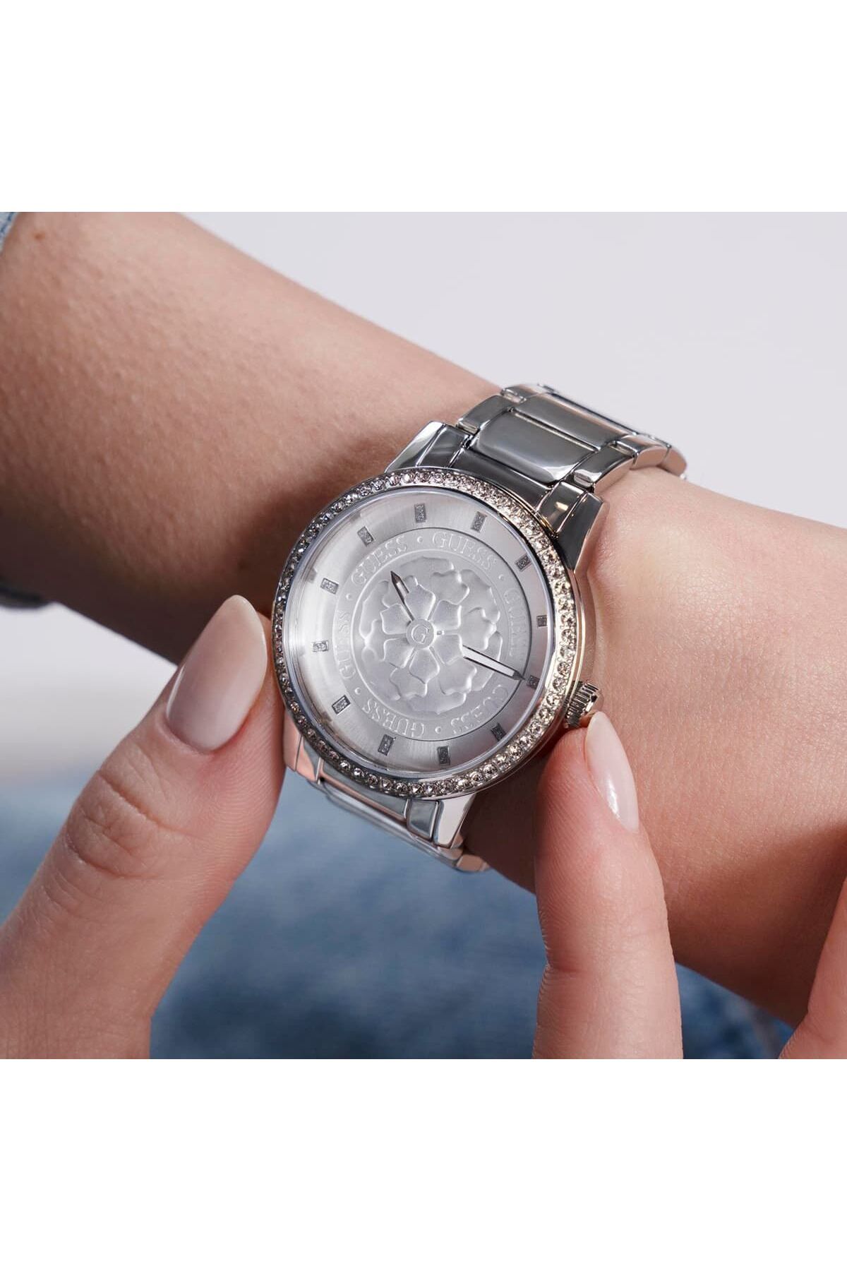 Guess-Gw0747l1 Women's Wristwatch 7