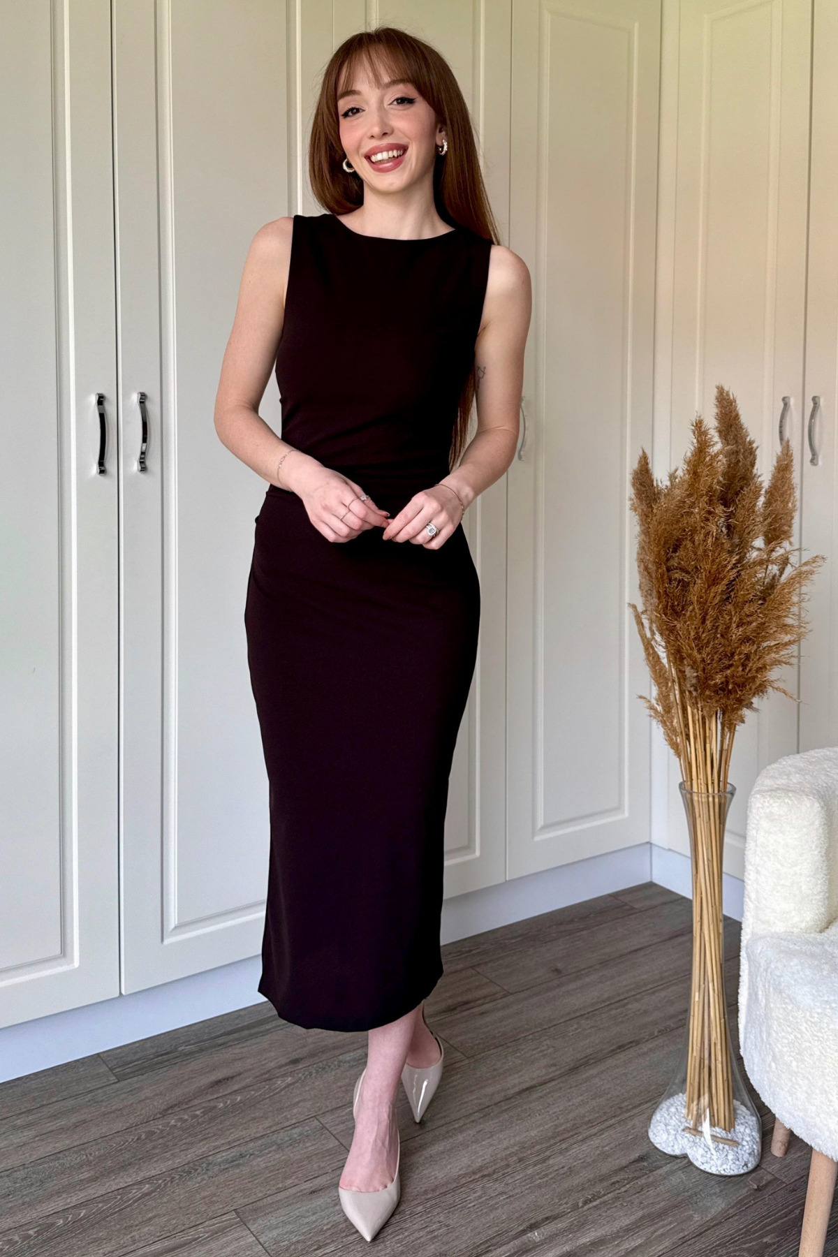 Dilay Gökoğlu Butik  Drapeli Midi Kahverengi Elbise - Görsel 4