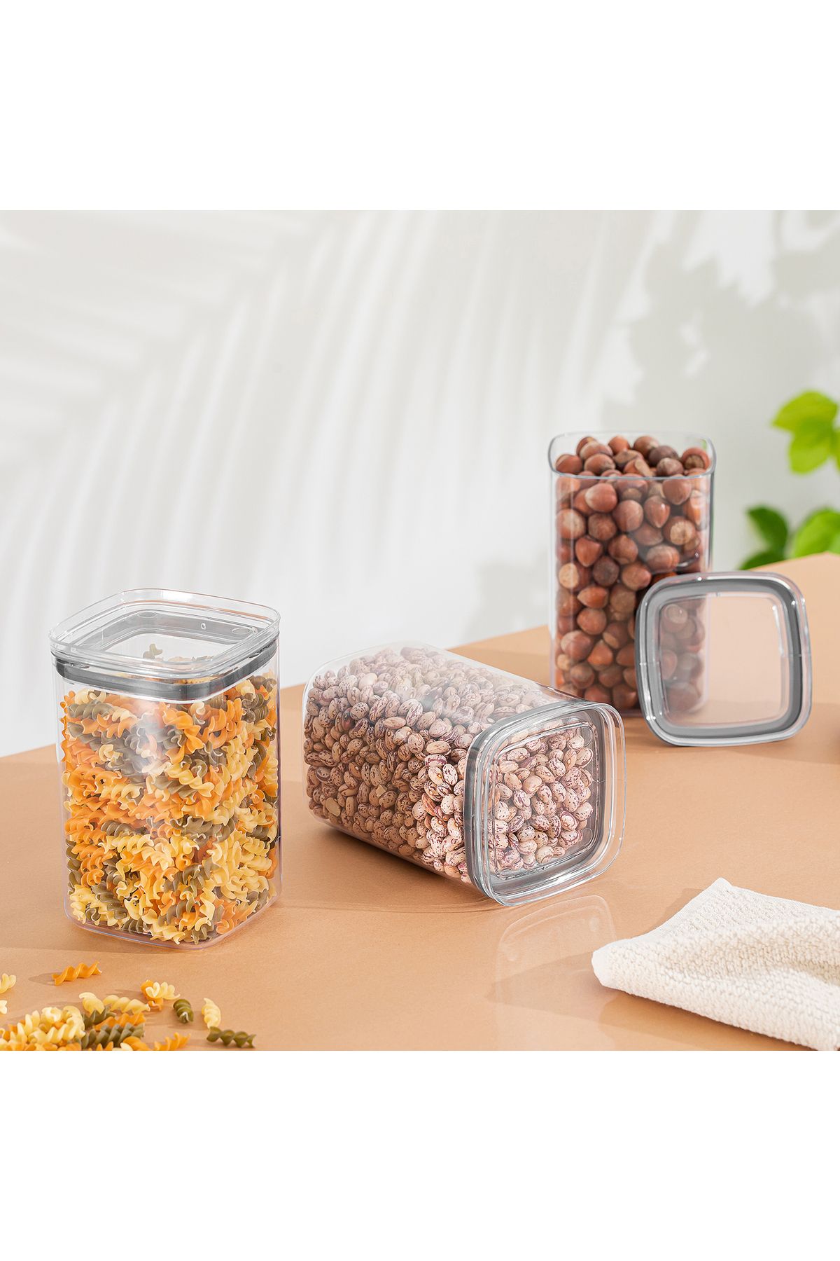 Stile Cucina-Set of 5 Vacuum Sealed Square Food, Flour, Pulses Storage Containers - 1X700 ml - 2X1000 ml - 1X1400 ml - 1X2100 ml 4