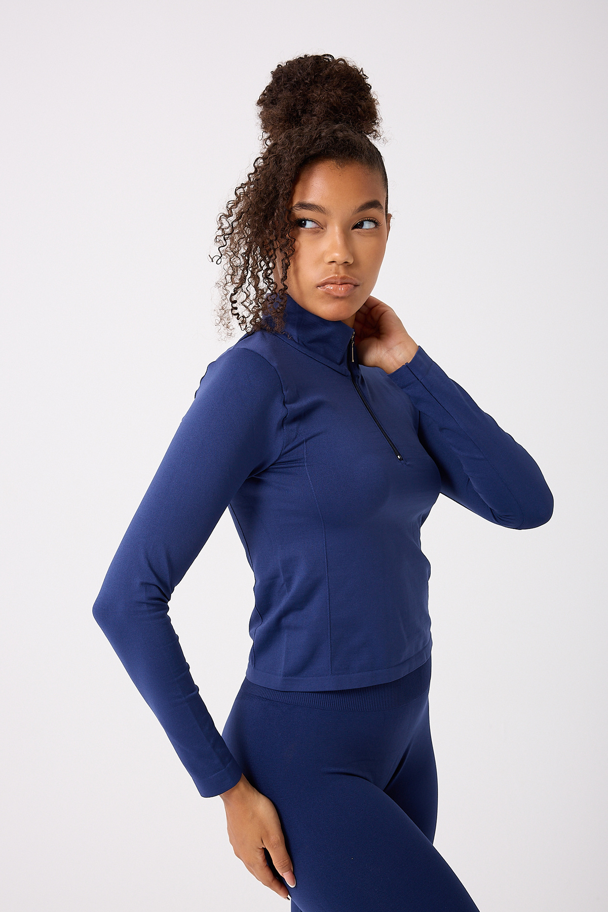 FOREVER MORE Kadın Fermuarlı Spor Crop Top Dikişsiz görsel 2