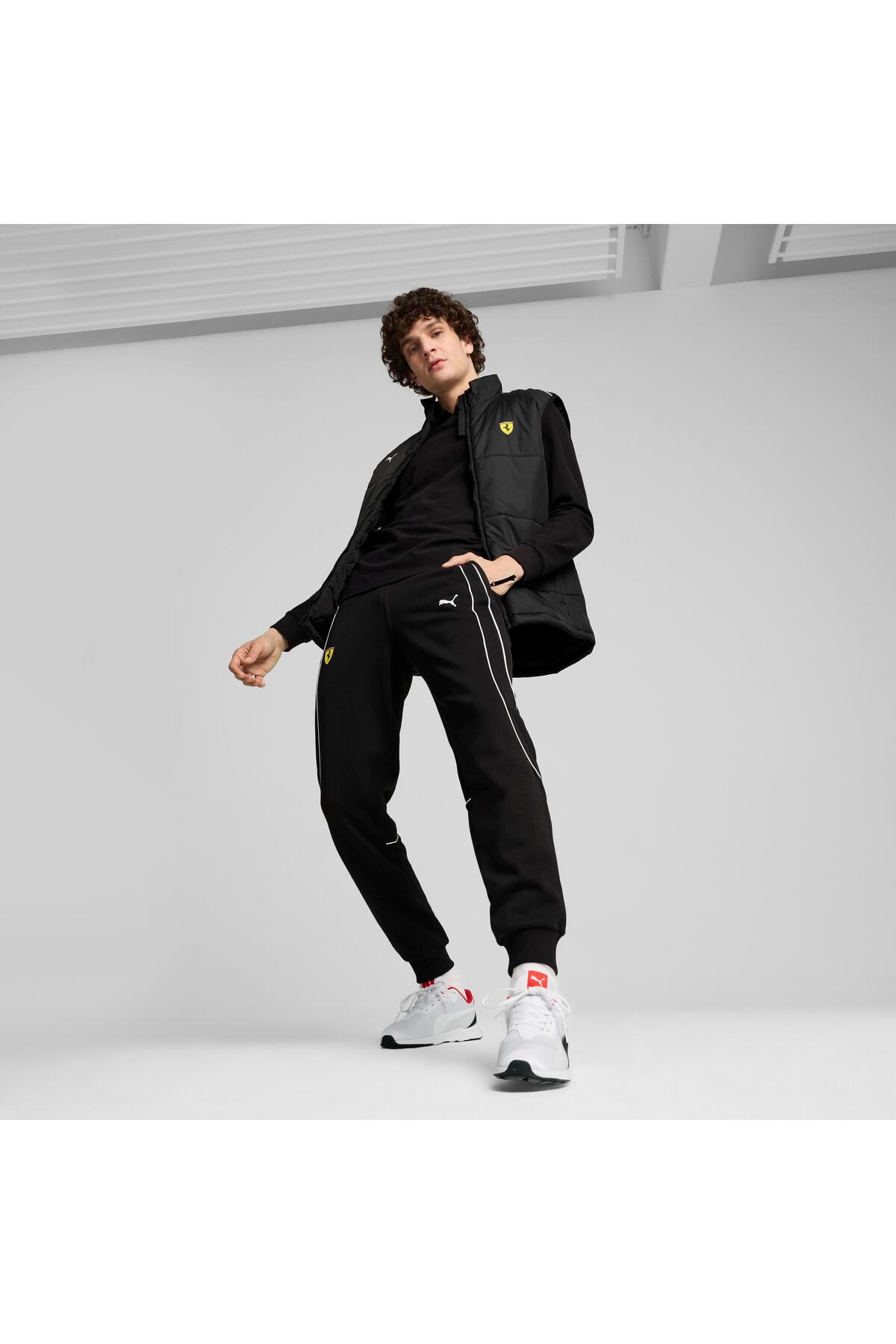 Puma  Ferrari Race Mt7 Vest Erkek Yelek - Görsel 3