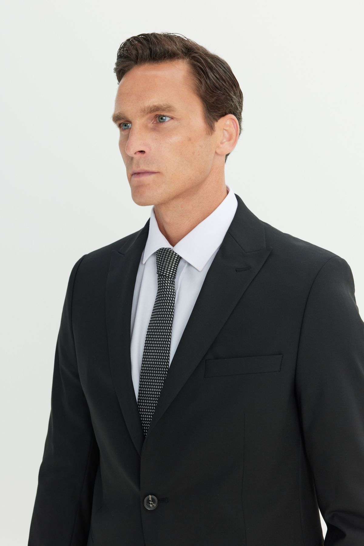 ALTINYILDIZ CLASSICS-Men's Black Waterproof Extra Slim Fit Swallow Collar Woolen Nano Suit 5