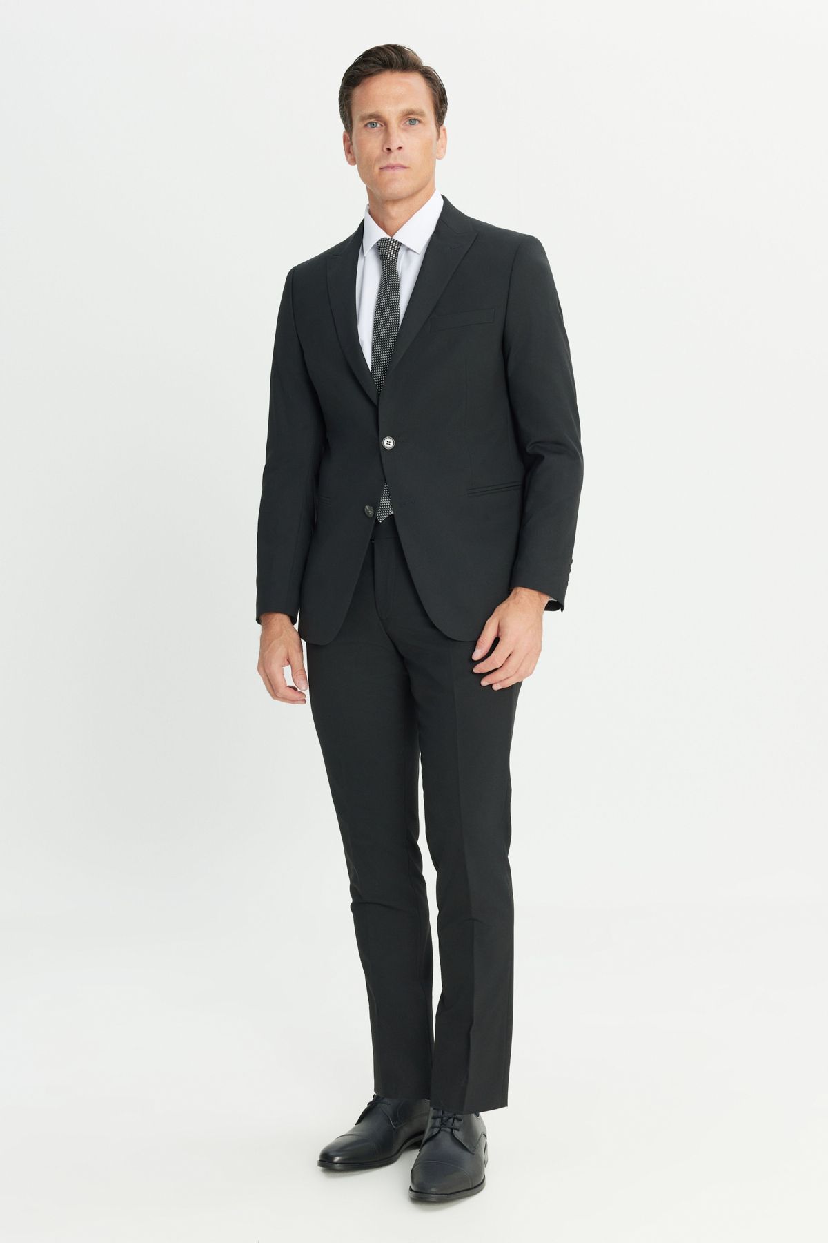 ALTINYILDIZ CLASSICS-Men's Black Waterproof Extra Slim Fit Swallow Collar Woolen Nano Suit 2