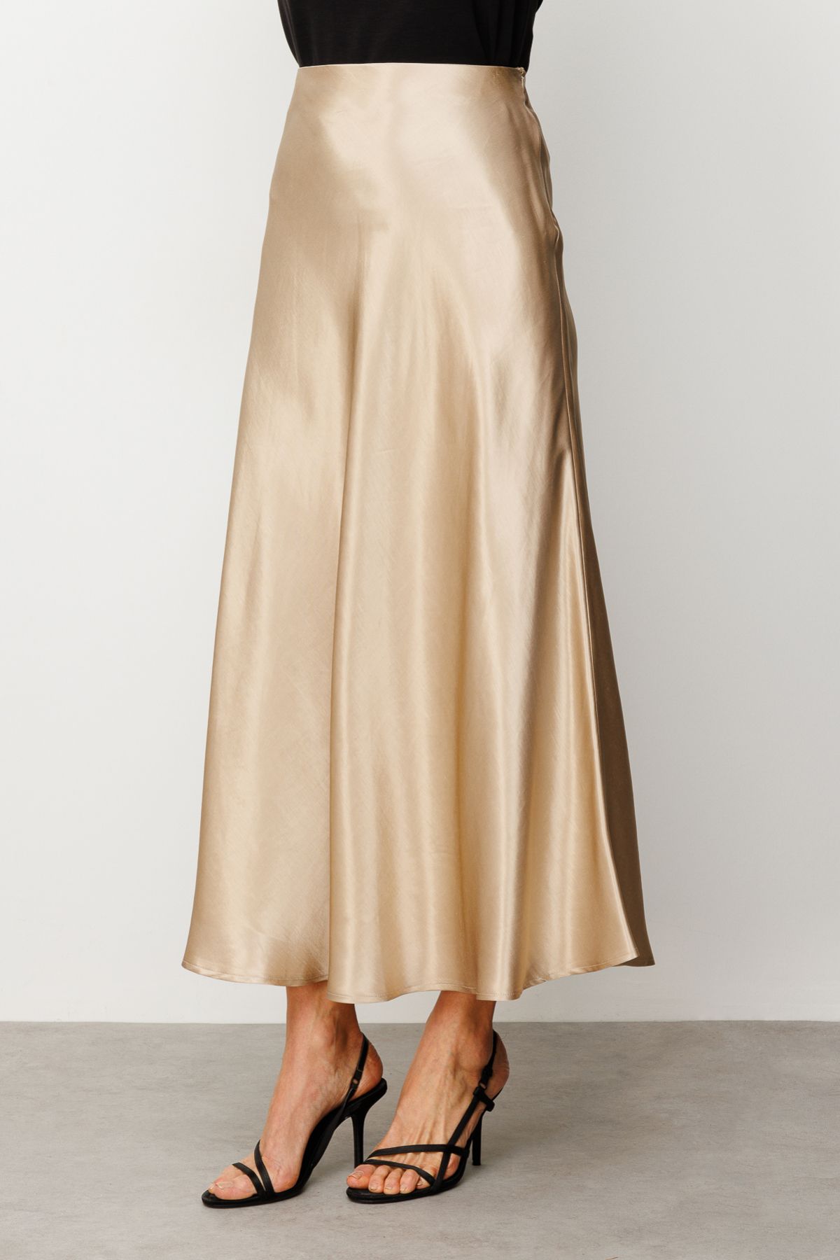 Ekol-25Y. Additional Effect.01042.1 Skirt 3