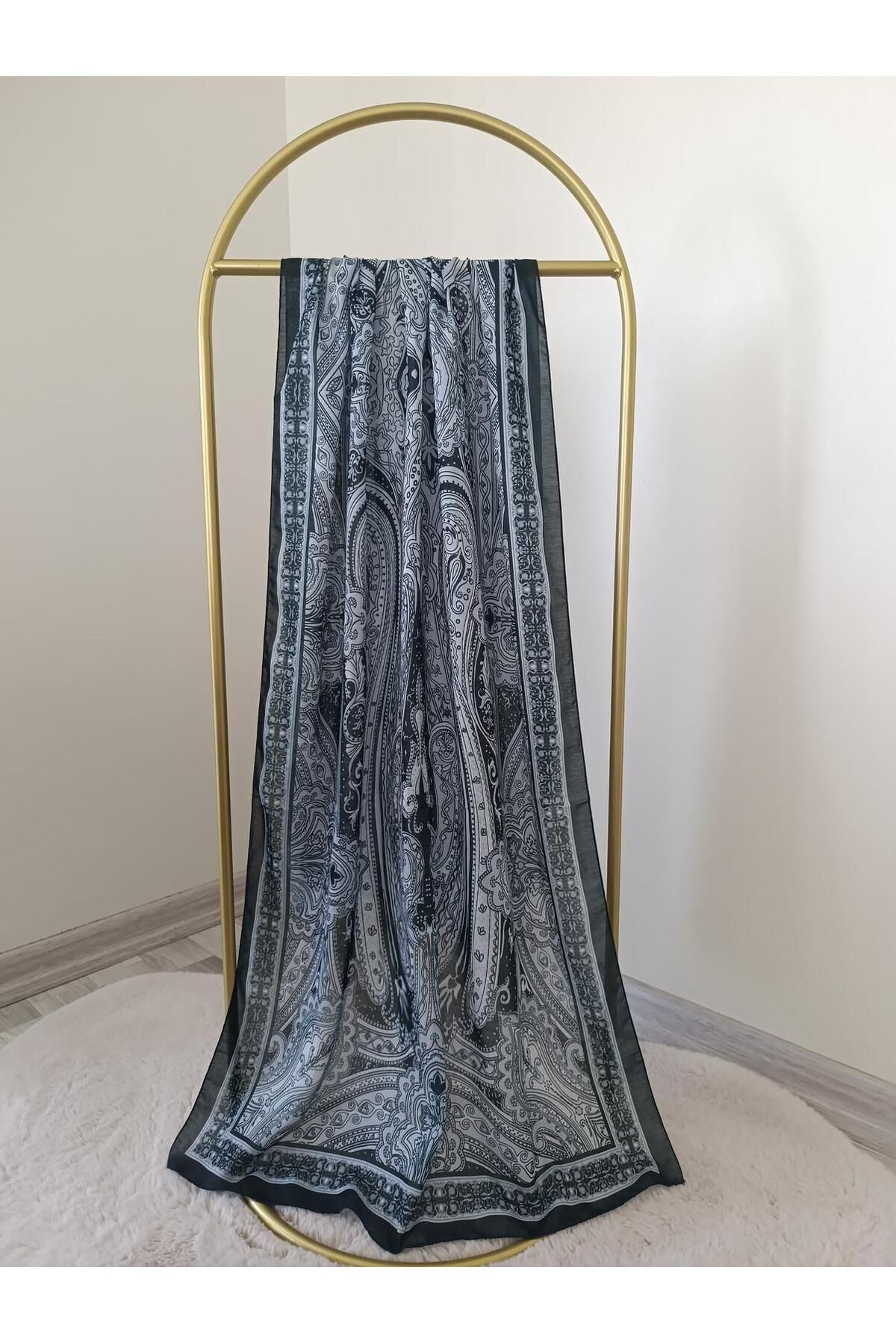 Shawl Passion-Retro Pattern Poly Emerald Green Shal 1