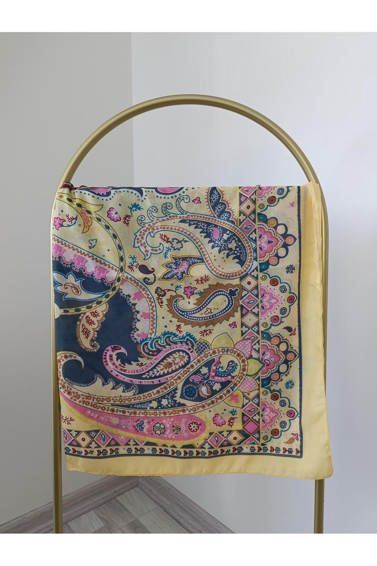 Shawl Passion-Retro Pattern Poly Yellow Shawl 4