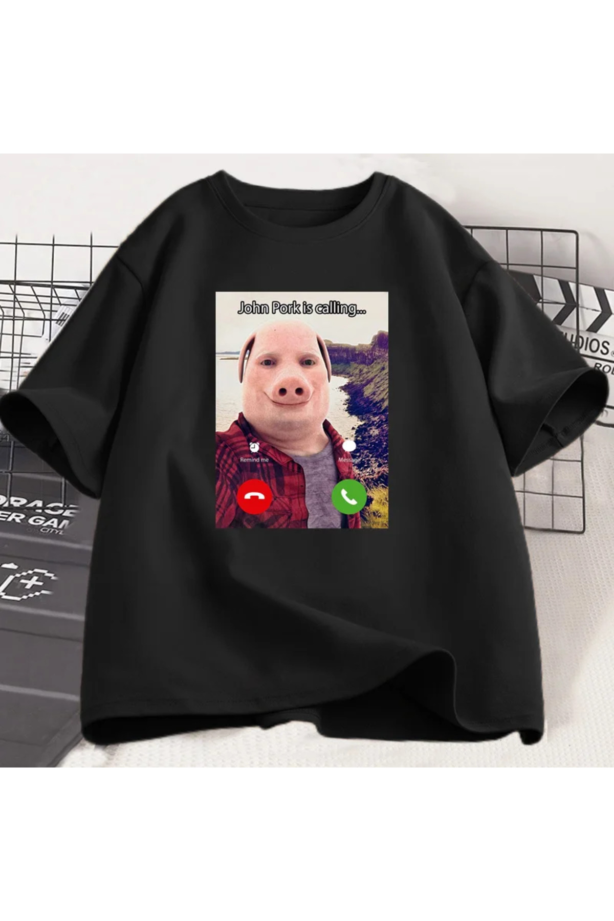 John Pig Seeking T Shirt Funny Graphic Tee Top Oversized Cotton Humor Pig Breast Design Mens 2855