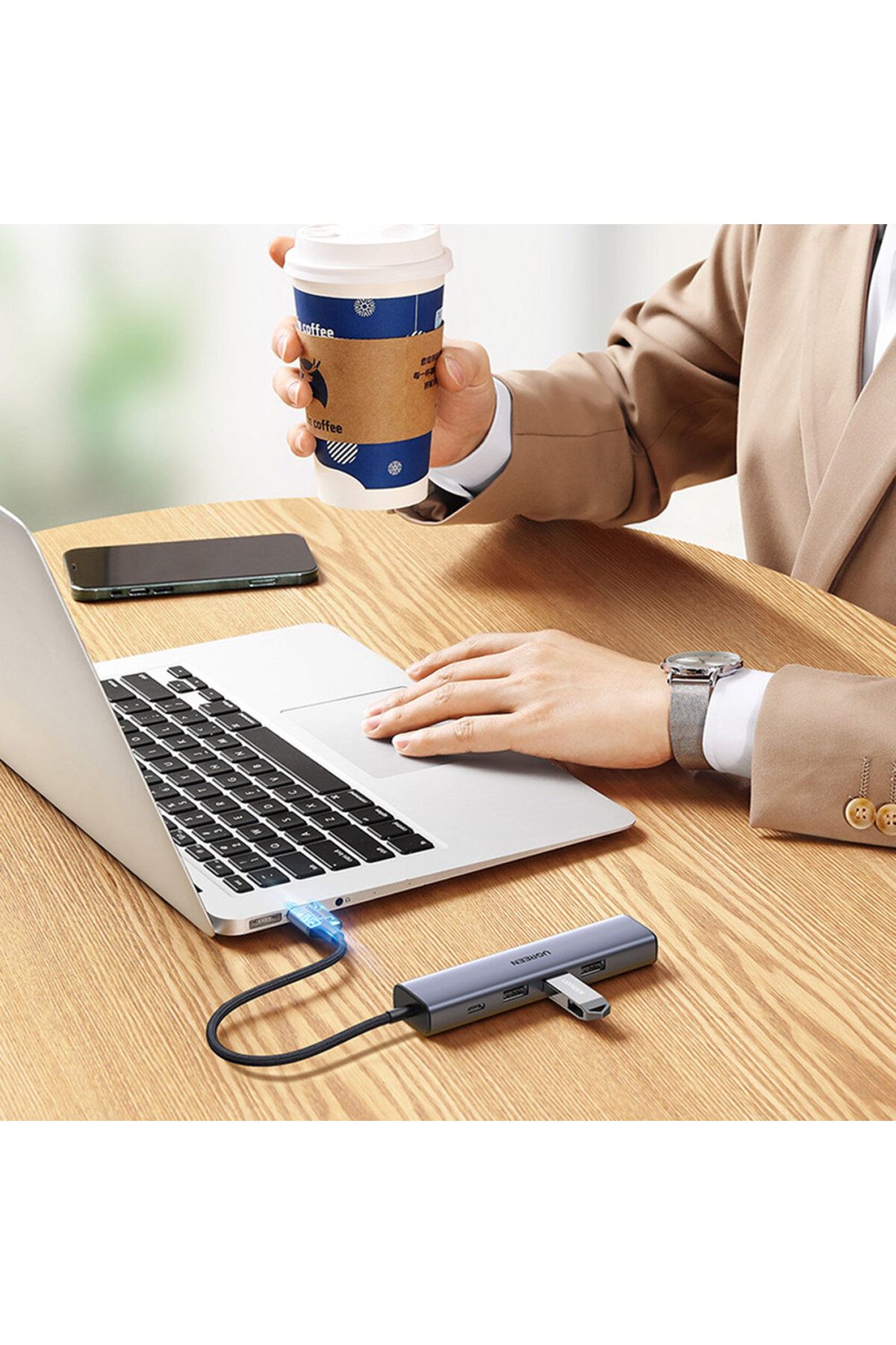 Ugreen-Adaptor HUB multifuncțional, splitter USB 3.0 - 3x USB Ethernet RJ-45 USB-C PD gri 10