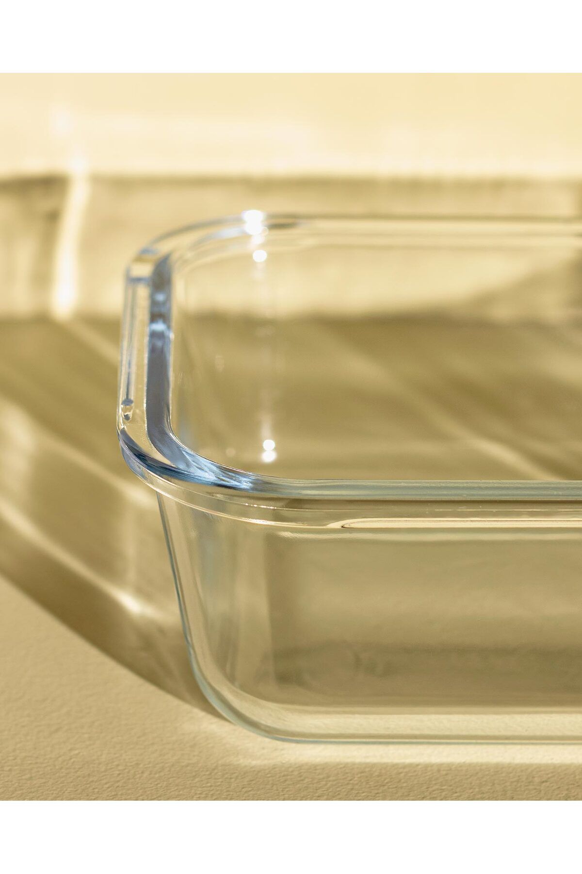 Madame Coco-Modena Rectangular Covered Borosilicate Glass Storage Container - Ecru - 1000 ml 3