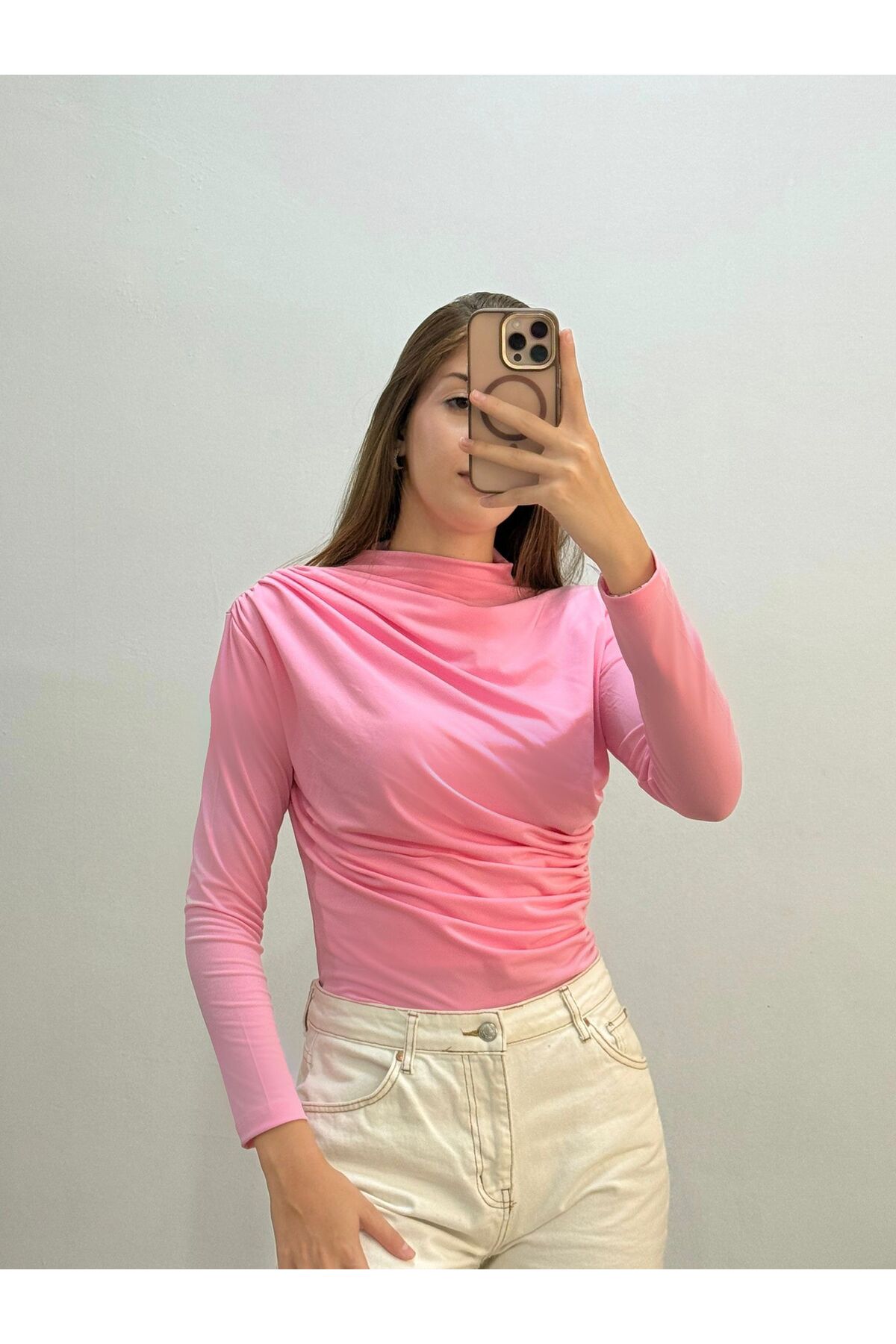 peri tower  Kadın Pembe Büzgü Detaylı Dik Yaka Sandy Bluz - Görsel 4