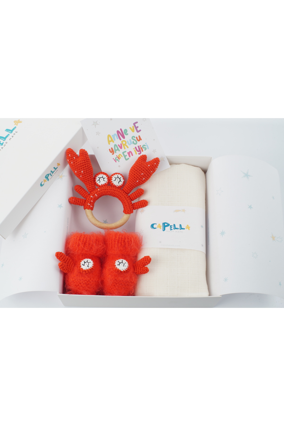 Amigurumi Yenidoğan Bebek Hediye Seti - Şaşkın Yengeç Diş Kaşıyıcı, Patik ve Müslin