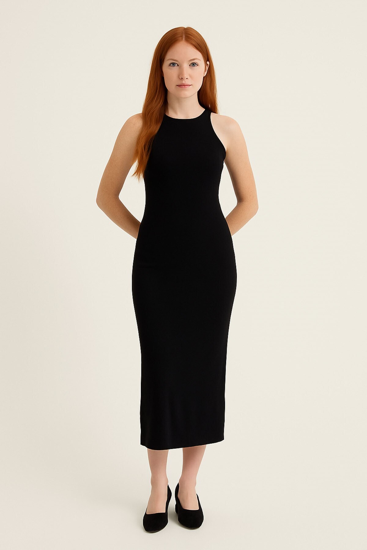 K\u00fcbra Tekstil Kad\u0131n Siyah Halter Yaka V\u00fccuda Oturan \u015e\u0131k Midi Elbise ...