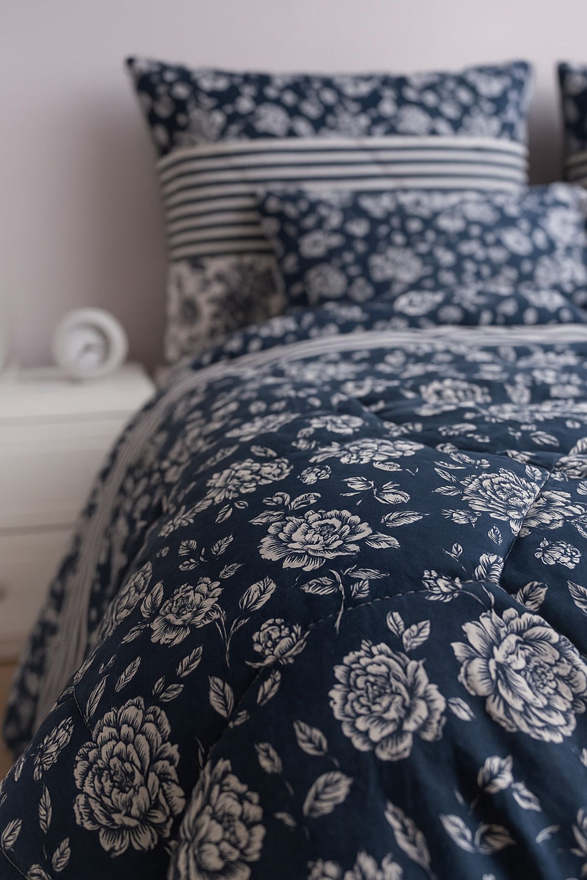Mislina Home-Cayprus Dublu Matlasat Umplut Pique 4 Sezoane Honeycomb Dsn | Cadou husă de pernă |   200x230 cm 3