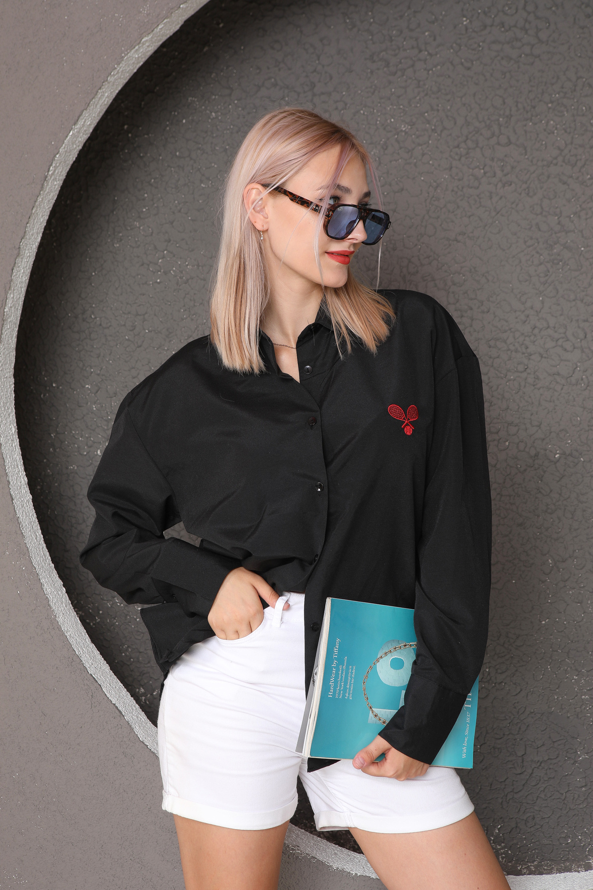 Azda Top Nakış Detaylı Poplin Kadın Gömlek Model Kodu:226 görsel 3